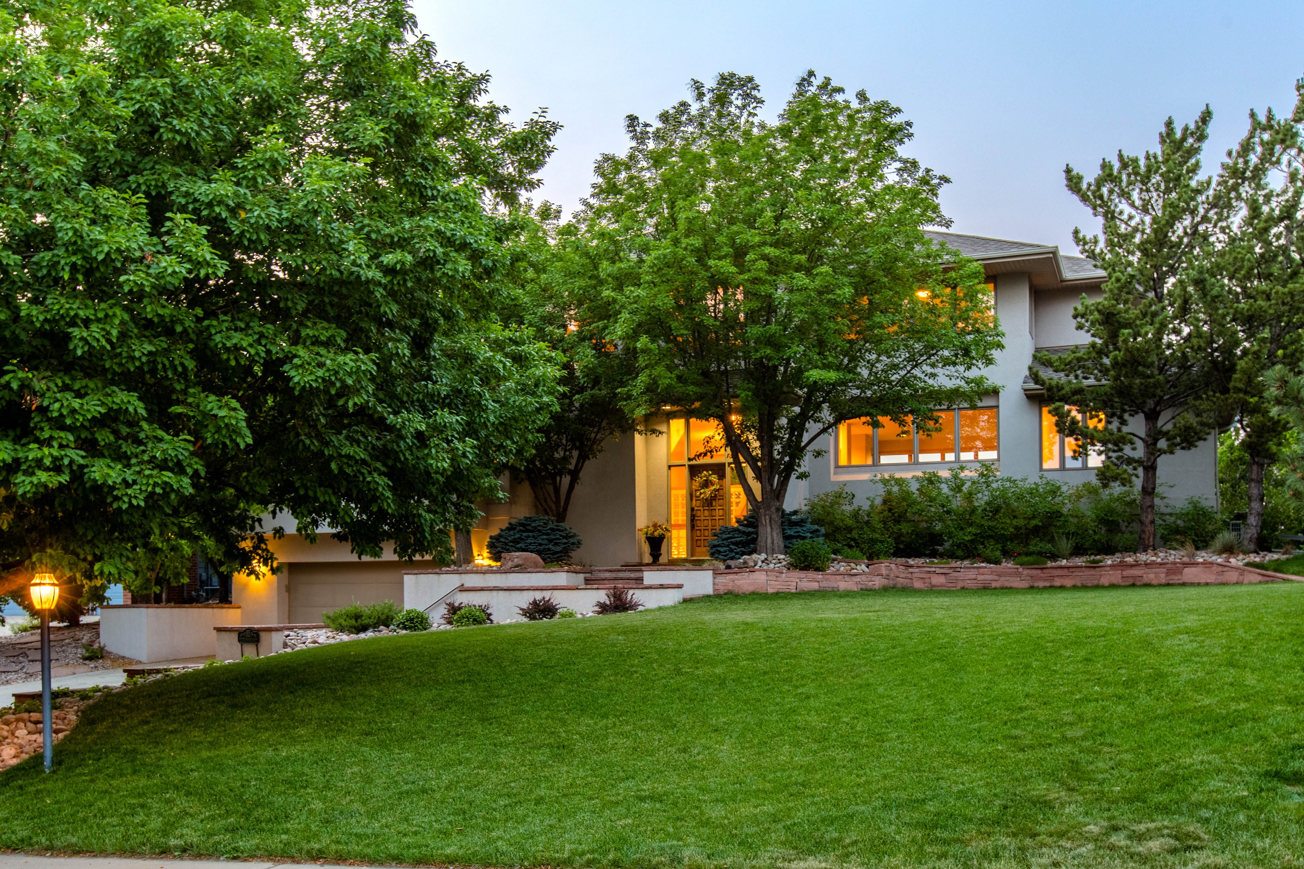  Timeless Waterfront Home With Beautiful Views - 物件實景