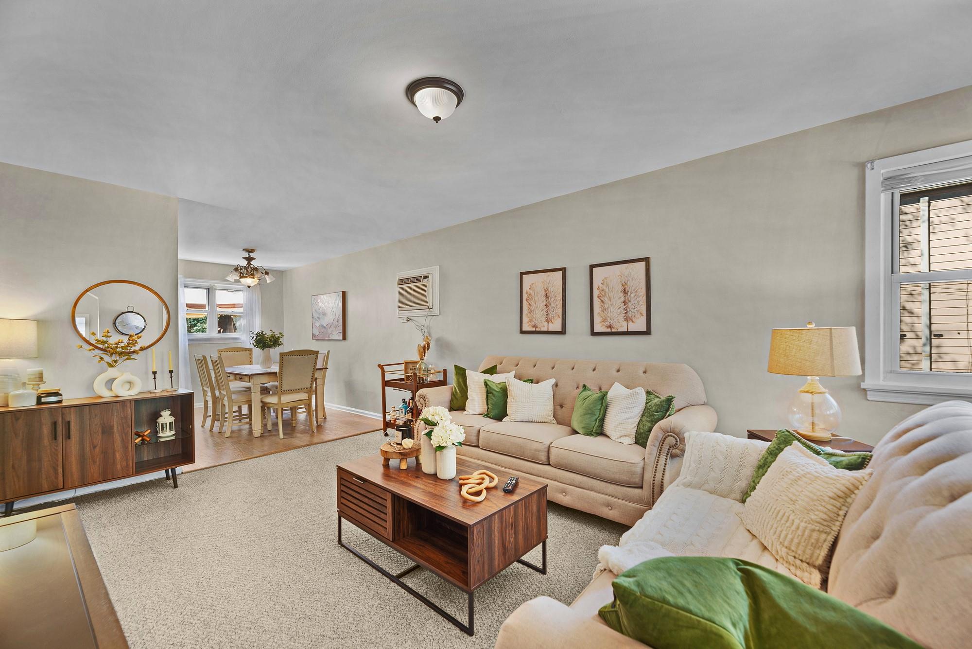 Yonkers, New York, 10704, United States, 3 Bedrooms Bedrooms, ,3 BathroomsBathrooms,Residential,For Sale,1796688