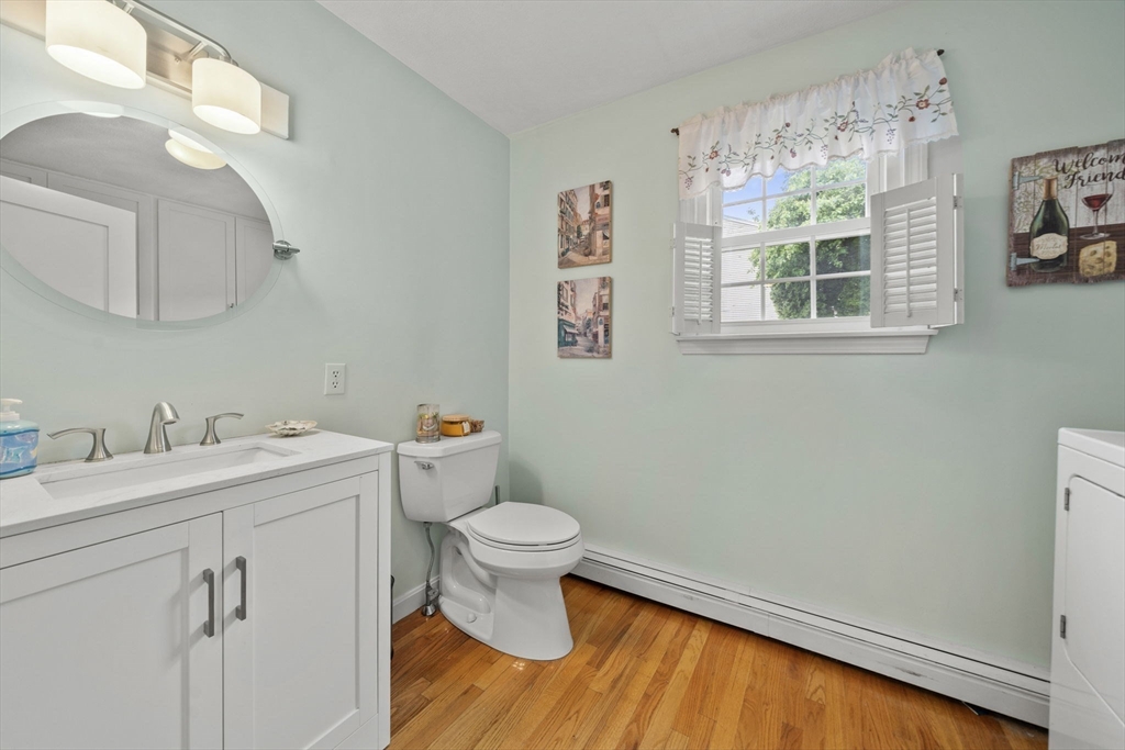 Lynn, Massachusetts, 01904, United States, 4 Bedrooms Bedrooms, ,2 BathroomsBathrooms,Residential,For Sale,2048427