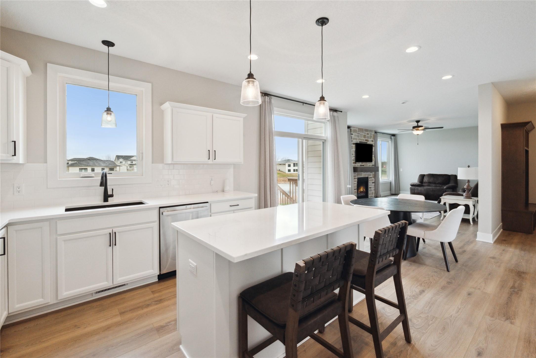 Waukee, Iowa, 50263, United States, 4 Bedrooms Bedrooms, ,3 BathroomsBathrooms,Residential,For Sale,1879799