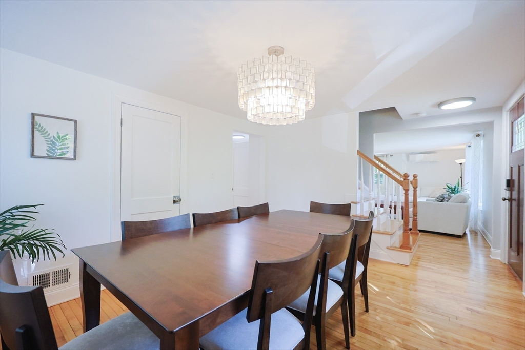 Stoneham, Massachusetts, 02180, United States, 4 Bedrooms Bedrooms, ,2 BathroomsBathrooms,Residential,For Sale,1940945