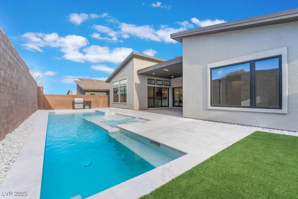 Las Vegas, Nevada, 89138, United States, 4 Bedrooms Bedrooms, ,4 BathroomsBathrooms,Residential,For Sale,1834695