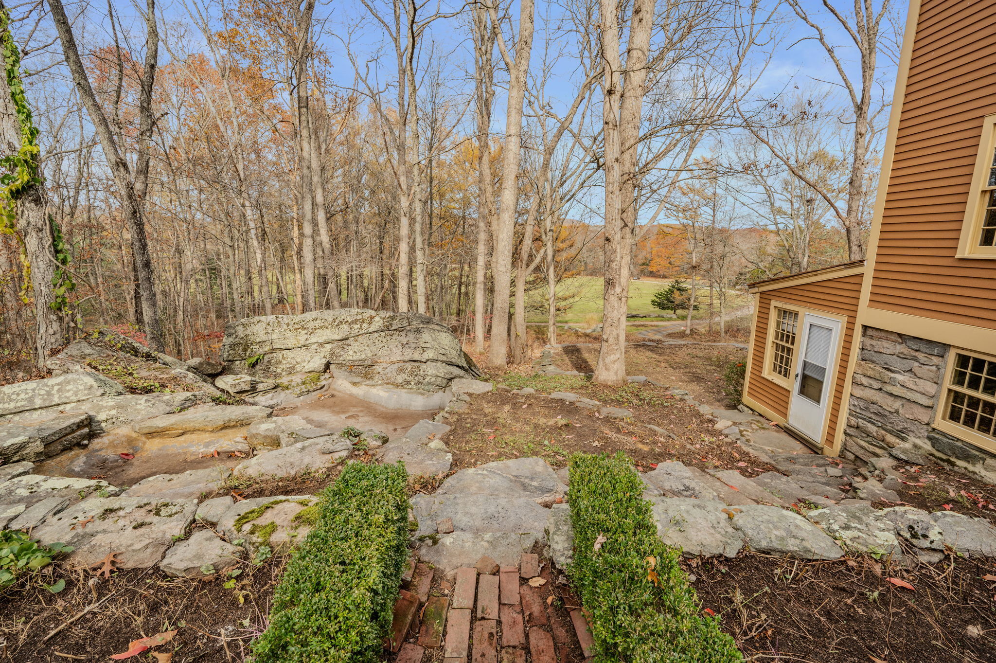 Lyme, Connecticut, 06371, United States, 2 Bedrooms Bedrooms, ,3 BathroomsBathrooms,Residential,For Sale,1991531