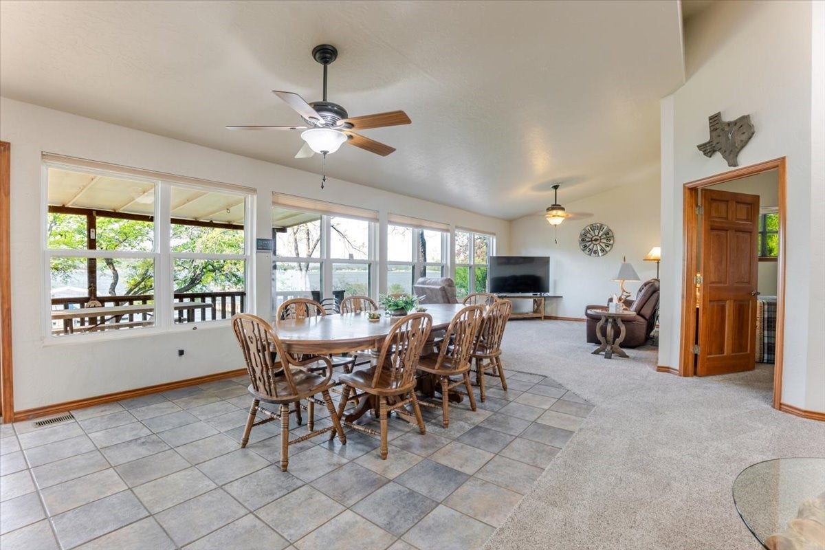 Possum Kingdom Lake, Texas, 76450, United States, 4 Bedrooms Bedrooms, ,3 BathroomsBathrooms,Residential,For Sale,2033538