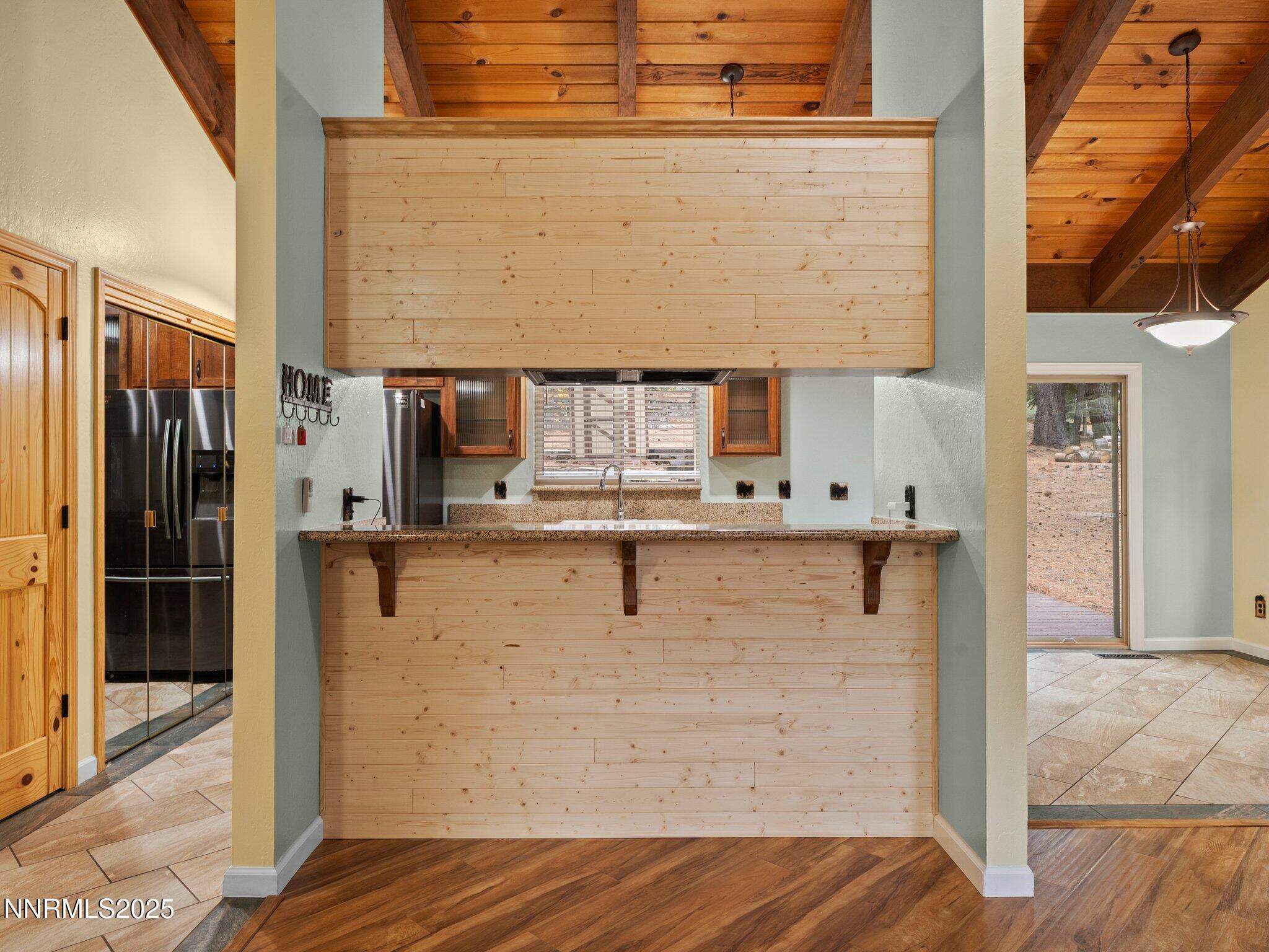 South Lake Tahoe, California, 96150, United States, 3 Bedrooms Bedrooms, ,2 BathroomsBathrooms,Residential,For Sale,1970605