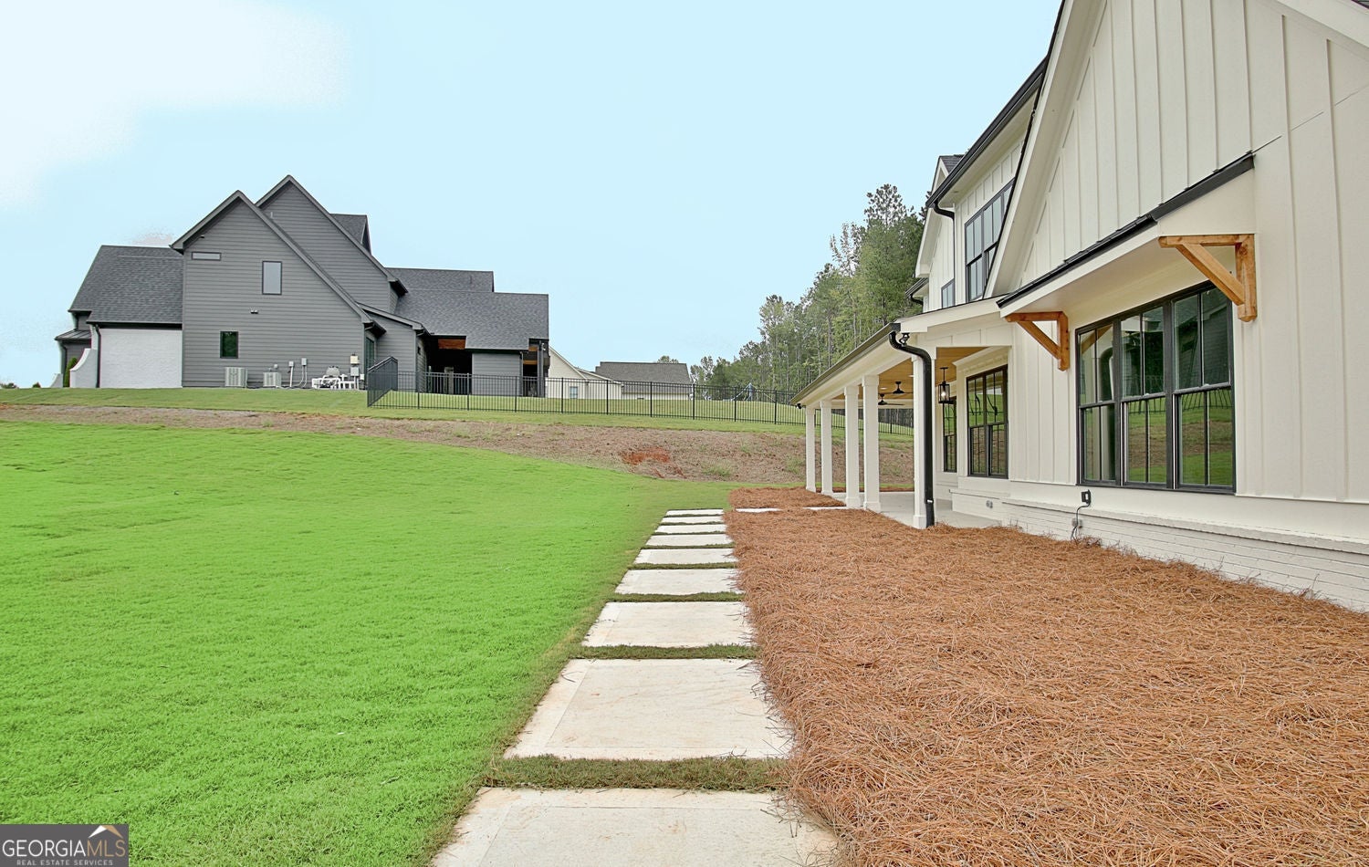 Tyrone, Georgia, 30290, United States, 6 Bedrooms Bedrooms, ,6 BathroomsBathrooms,Residential,For Sale,1859039