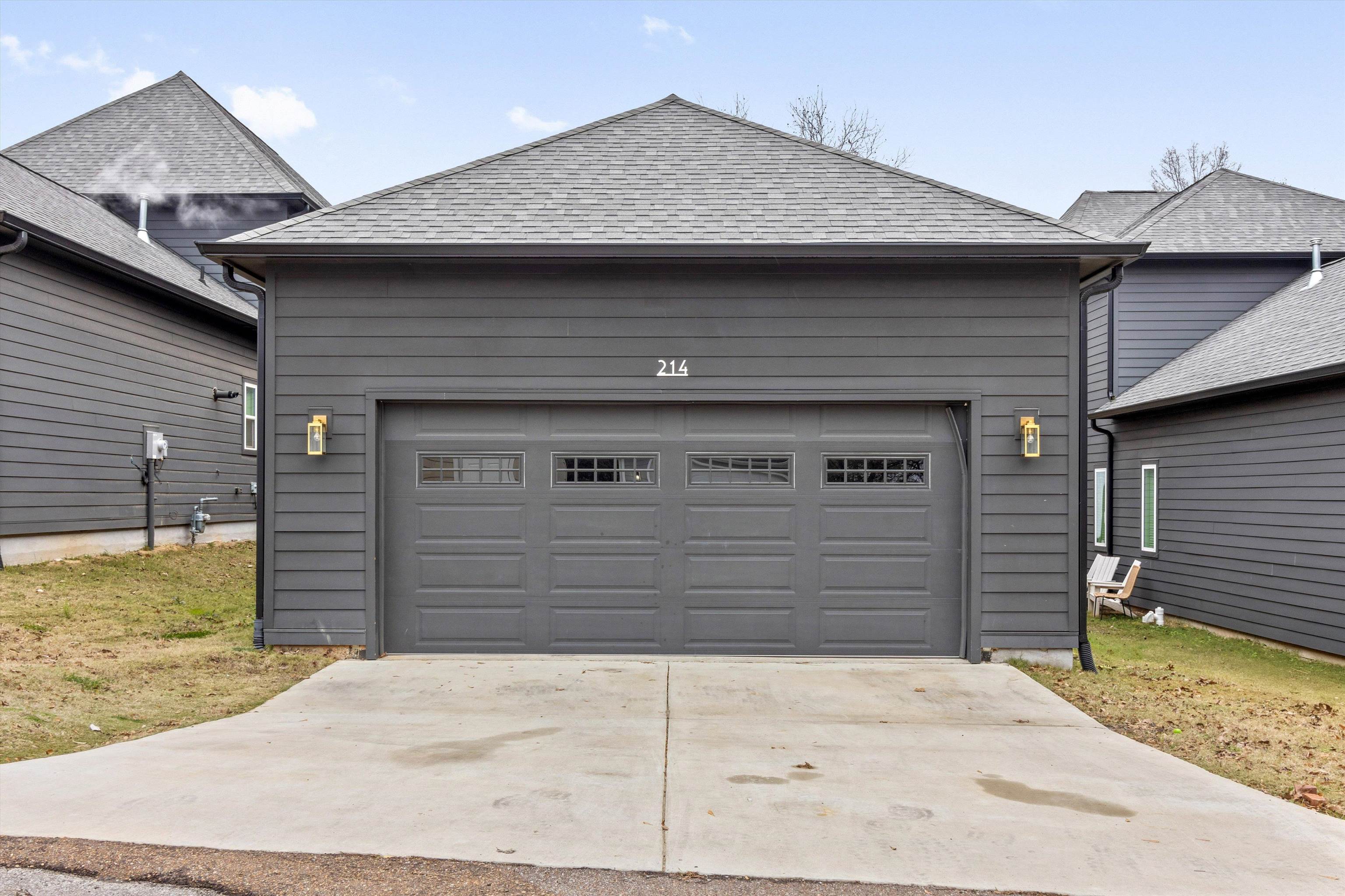 Jackson, Tennessee, 38301-5272, United States, 3 Bedrooms Bedrooms, ,3 BathroomsBathrooms,Residential,For Sale,2003469