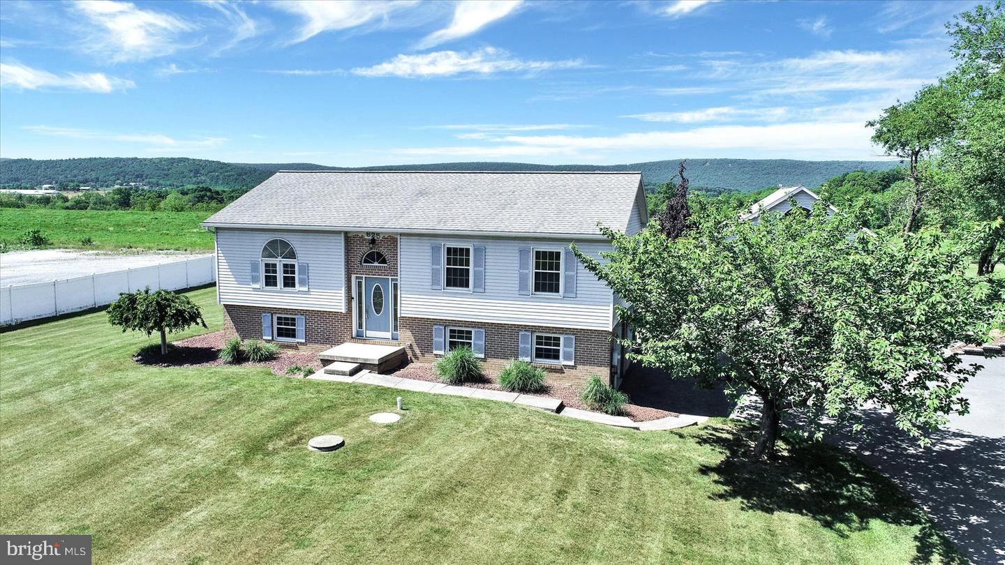 625 Brown Road, Myerstown, Pennsylvania, 17067, United States, ,Residential,For Sale,625 Brown Road,1412231