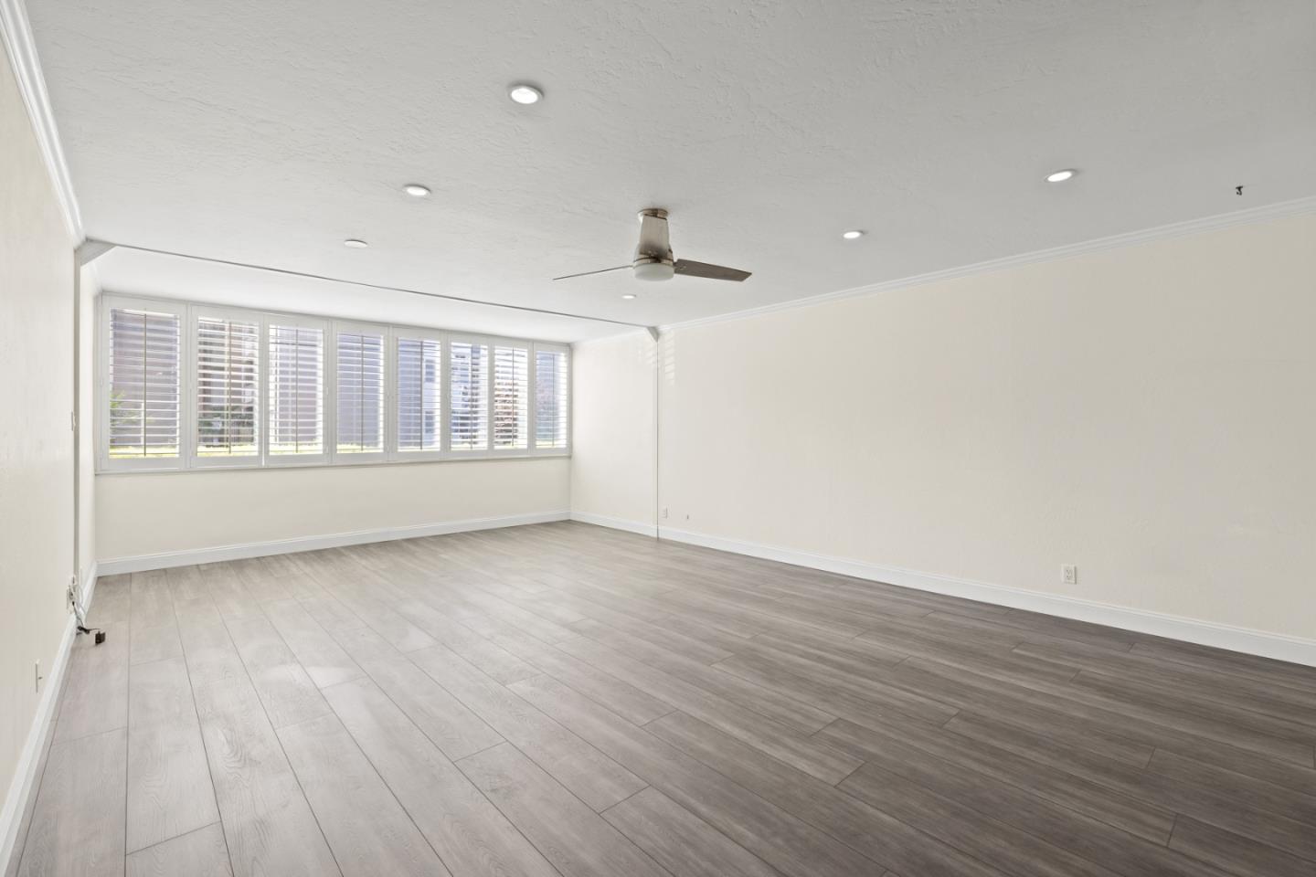 San Mateo, California, 94401, United States, 1 Bedroom Bedrooms, ,1 BathroomBathrooms,Residential,For Sale,1951170