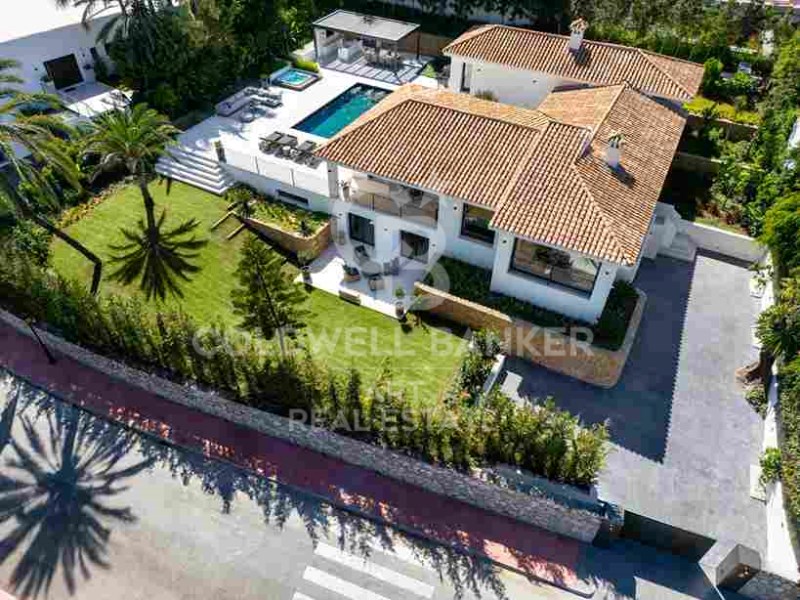 Marbella, Andalusia, ES, 5 Bedrooms Bedrooms, ,5 BathroomsBathrooms,Residential,For Sale,1819218
