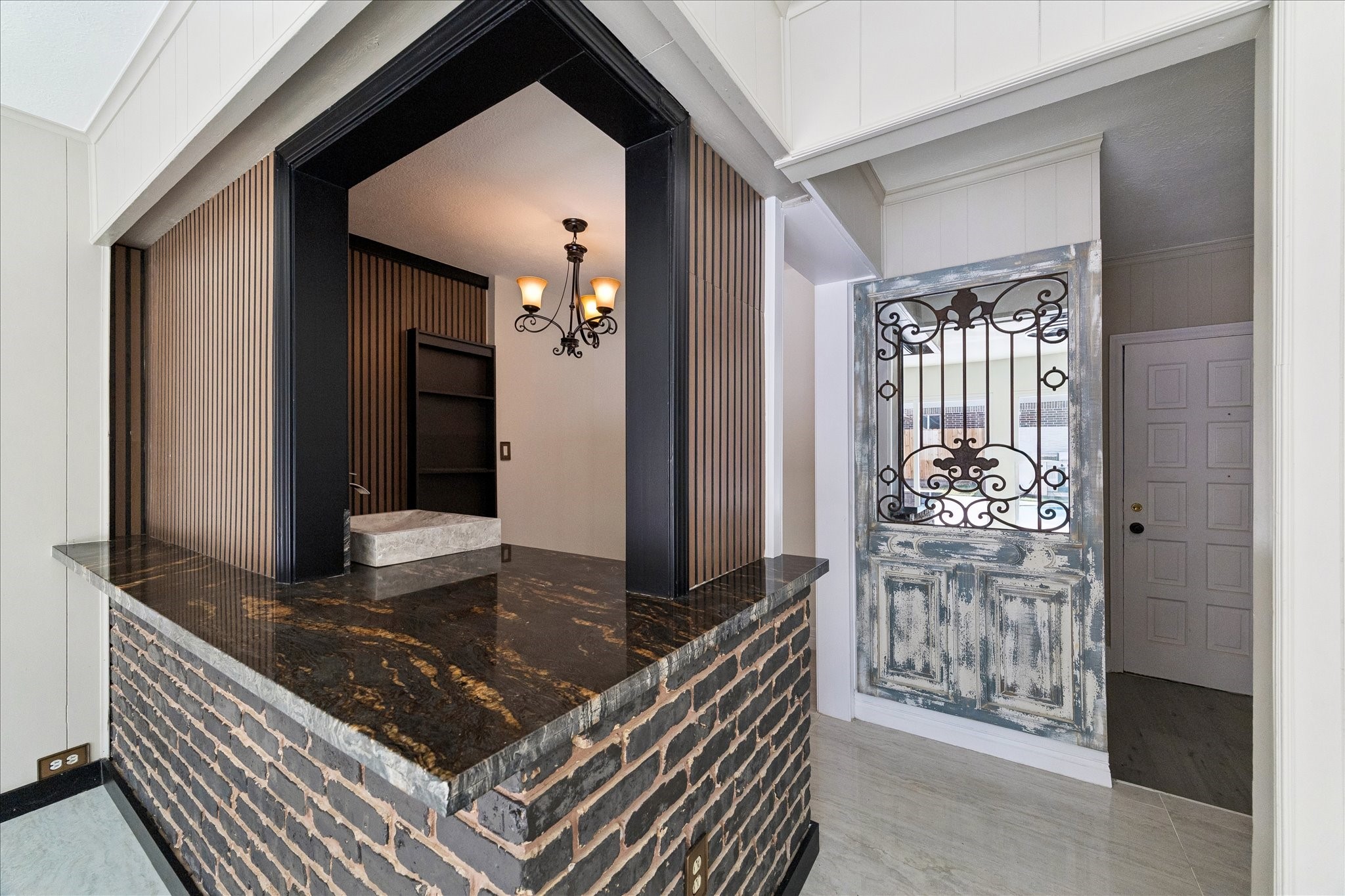  2302 Brooktree Drive - 物件實景