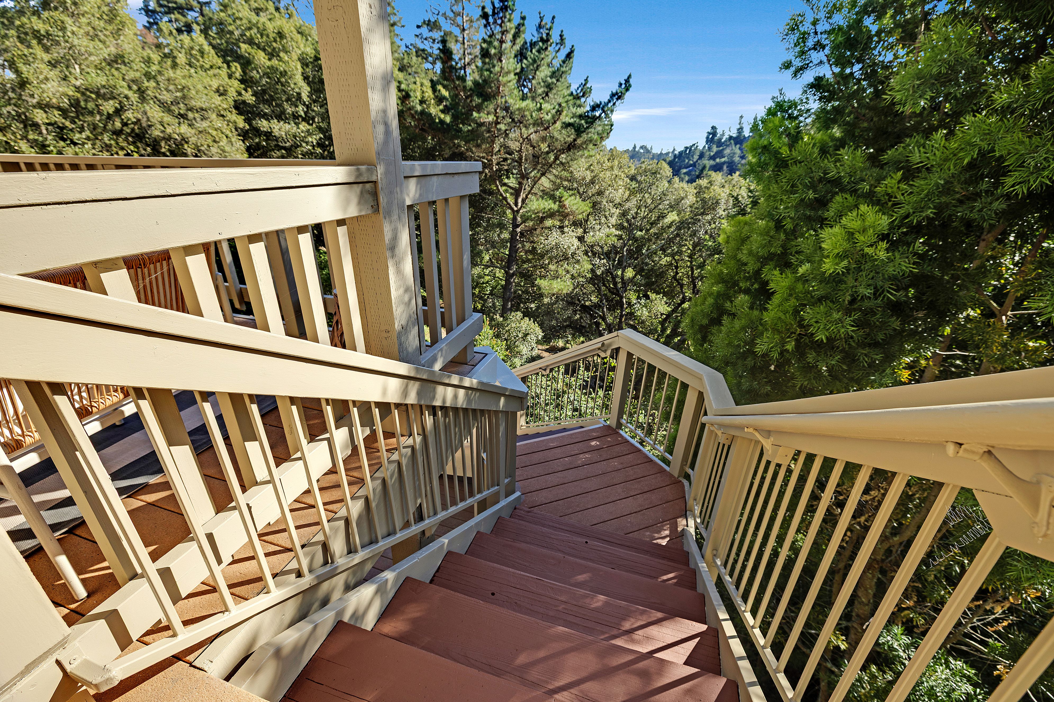  An Architectural Sanctuary in Montclair Hills - 物件實景