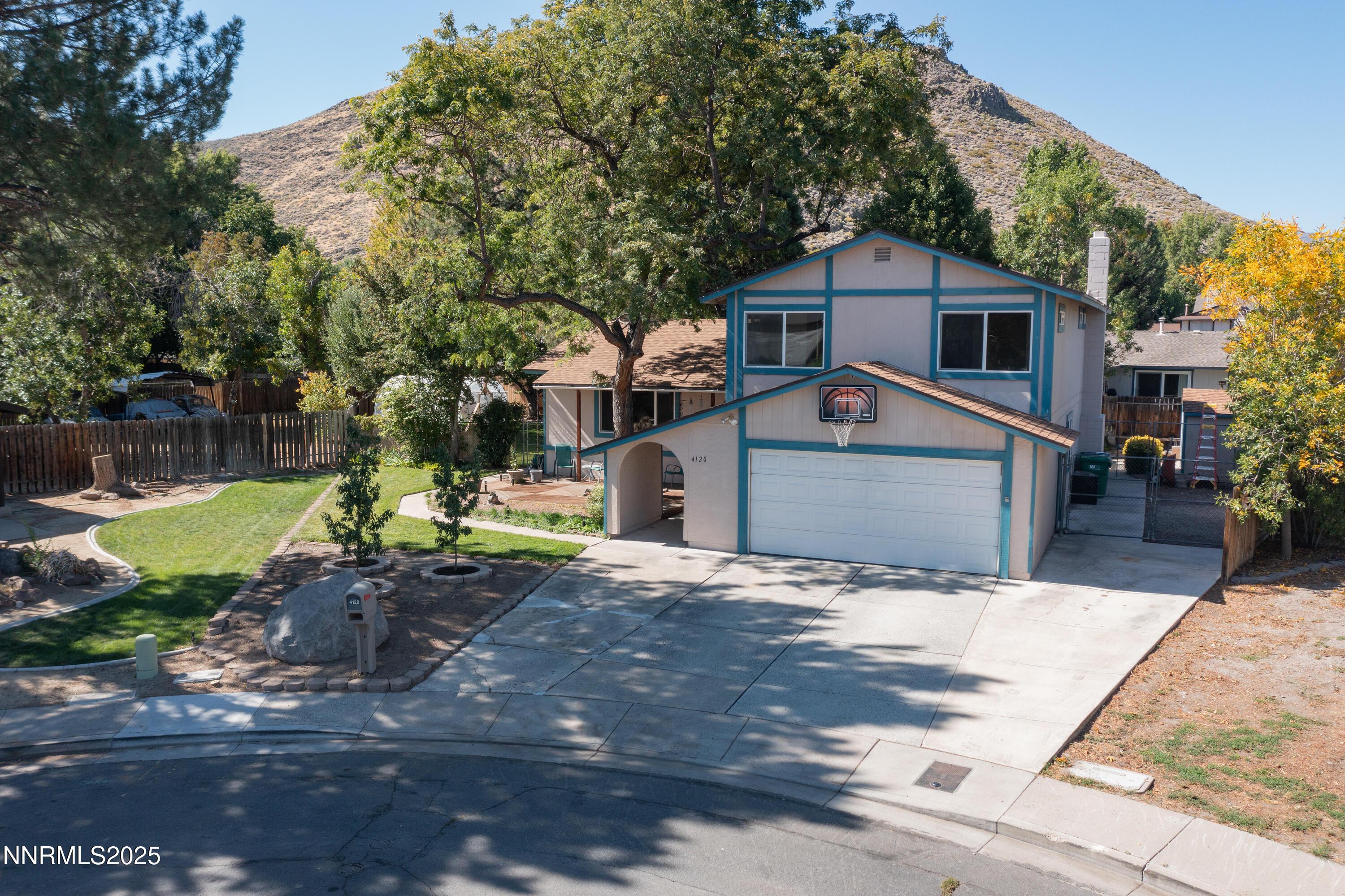 Reno, Nevada, 89502, United States, 4 Bedrooms Bedrooms, ,3 BathroomsBathrooms,Residential,For Sale,1959028