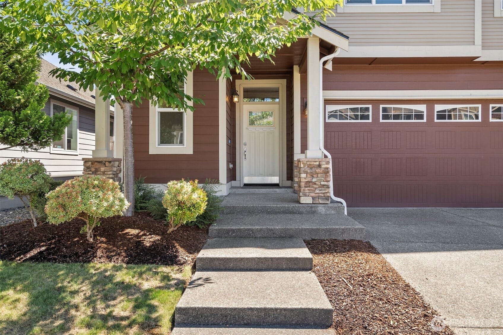 Puyallup, Washington, 98374, United States, 4 Bedrooms Bedrooms, ,3 BathroomsBathrooms,Residential,For Sale,1903446