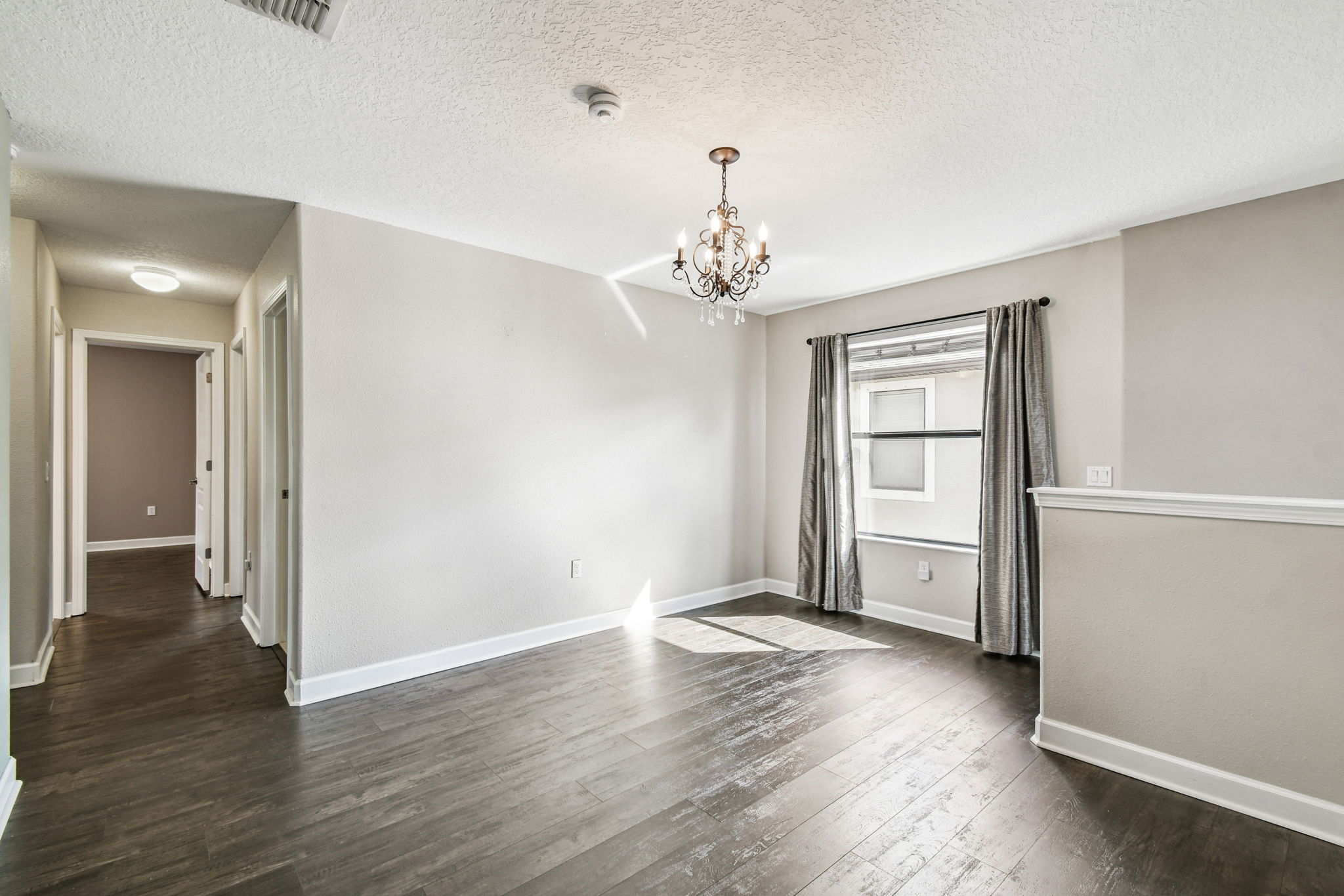 New Port Richey, Florida, 34655, United States, 6 Bedrooms Bedrooms, ,4 BathroomsBathrooms,Residential,For Sale,1980137