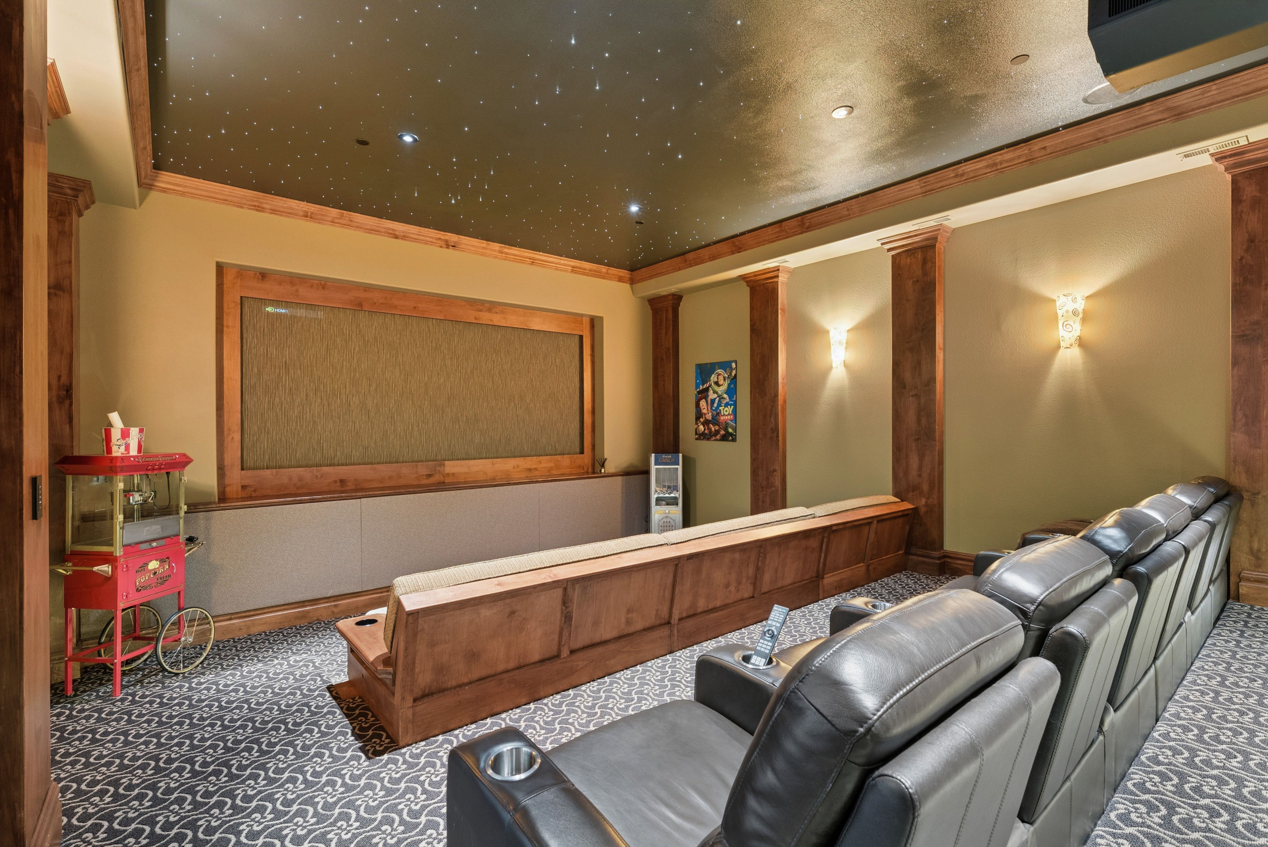  Extraordinary legacy estate on 2.59 private acres in Cathedral Pines - 物件實景