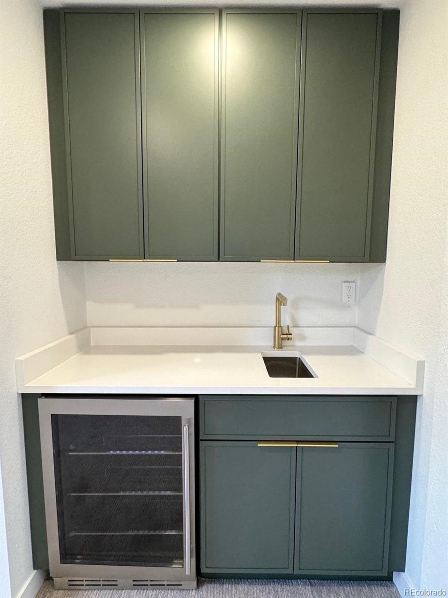 Denver, Colorado, 80237, United States, 5 Bedrooms Bedrooms, ,3 BathroomsBathrooms,Residential,For Sale,2005888