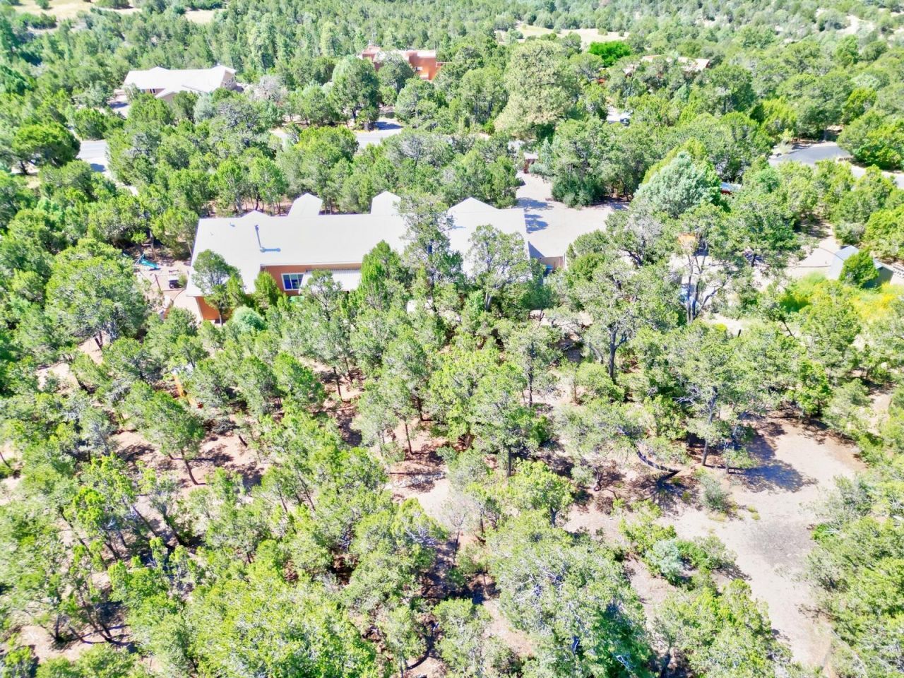 Tijeras, New Mexico, 87059, United States, 3 Bedrooms Bedrooms, ,2 BathroomsBathrooms,Residential,For Sale,1924821