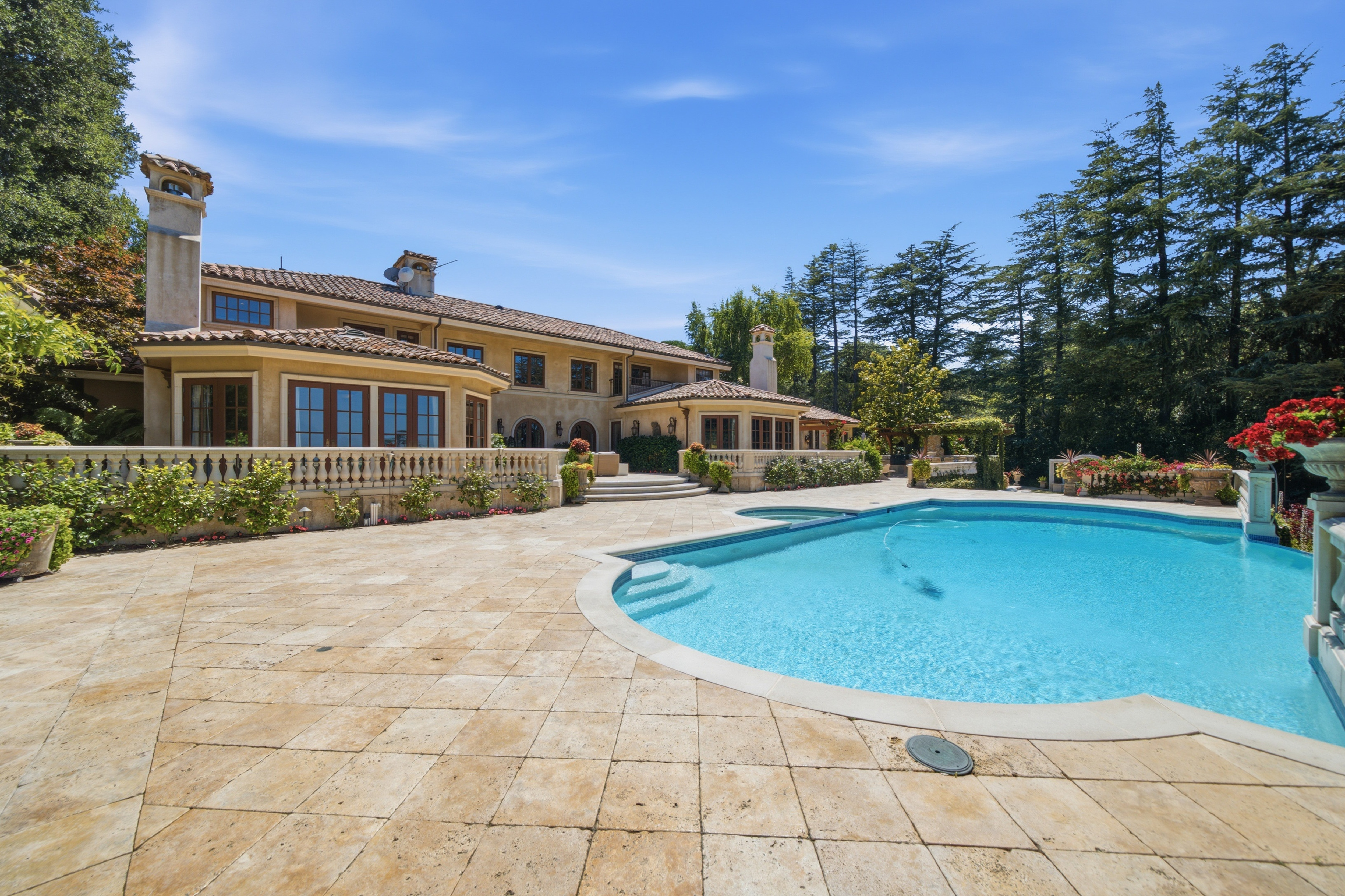  An Entertainer’s Estate with Exceptional Bay Views - 物件實景