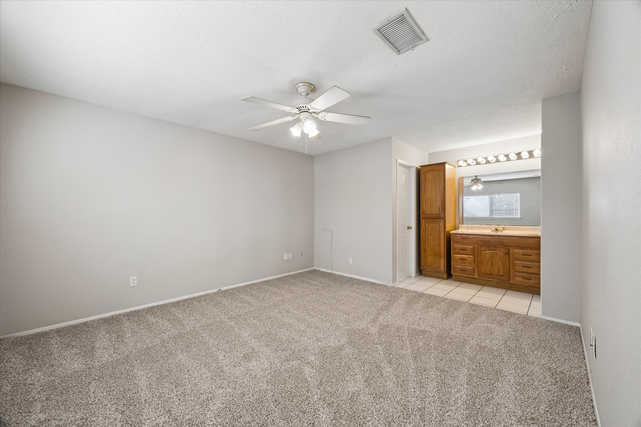  2311 Webster Ranch Road - 物件實景