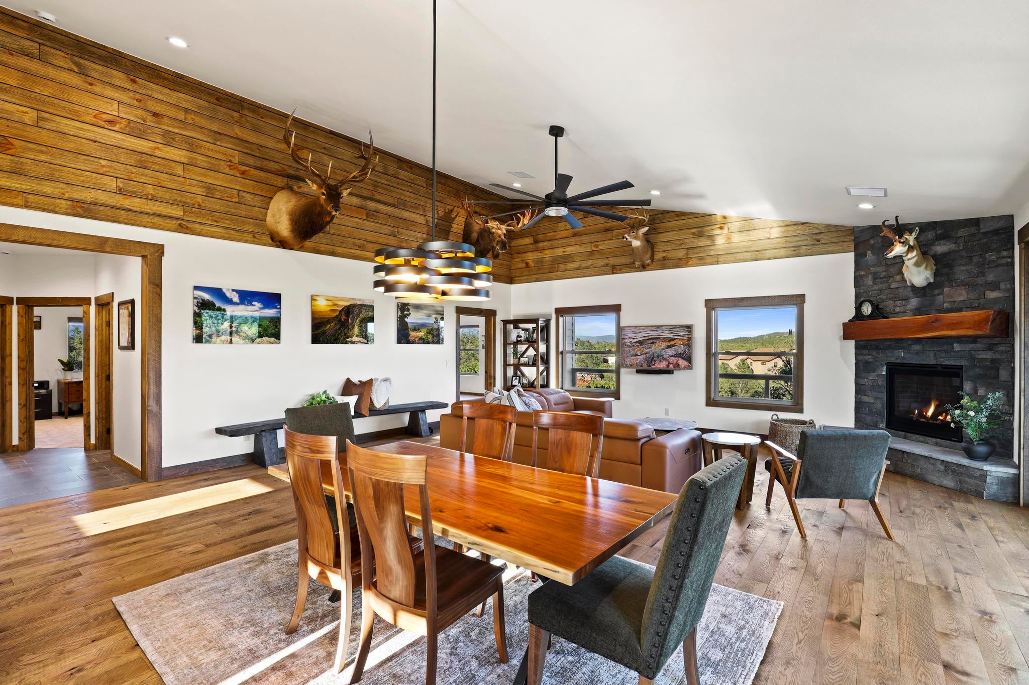 Payson, Arizona, 85541, United States, 3 Bedrooms Bedrooms, ,1 BathroomBathrooms,Residential,For Sale,1906587