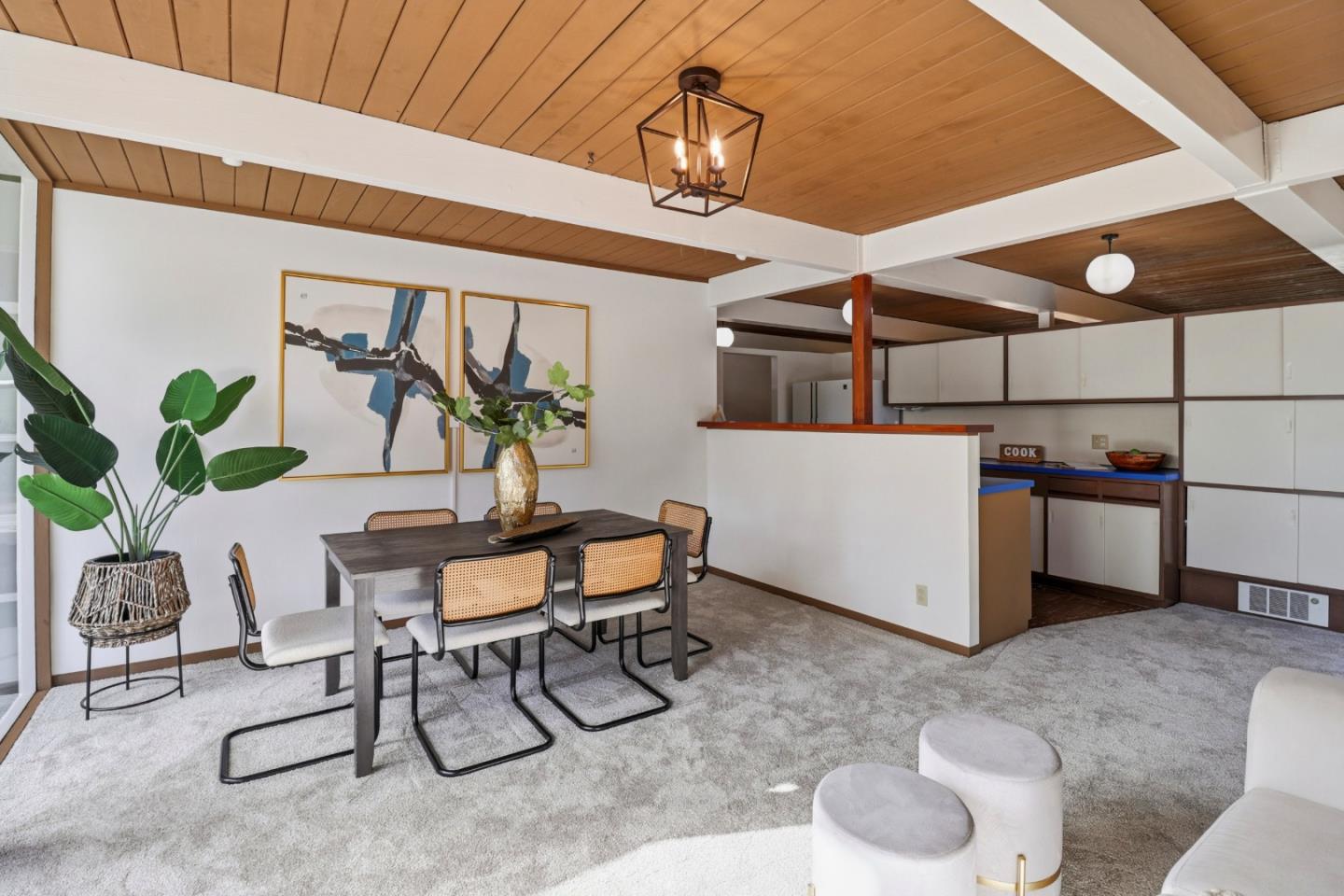 San Mateo, California, 94402, United States, 3 Bedrooms Bedrooms, ,2 BathroomsBathrooms,Residential,For Sale,1989577