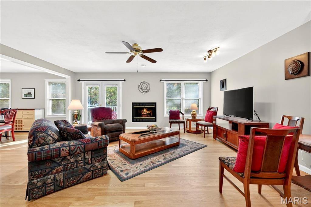 Marthasville, Missouri, 63357, United States, 4 Bedrooms Bedrooms, ,3 BathroomsBathrooms,Residential,For Sale,1973136