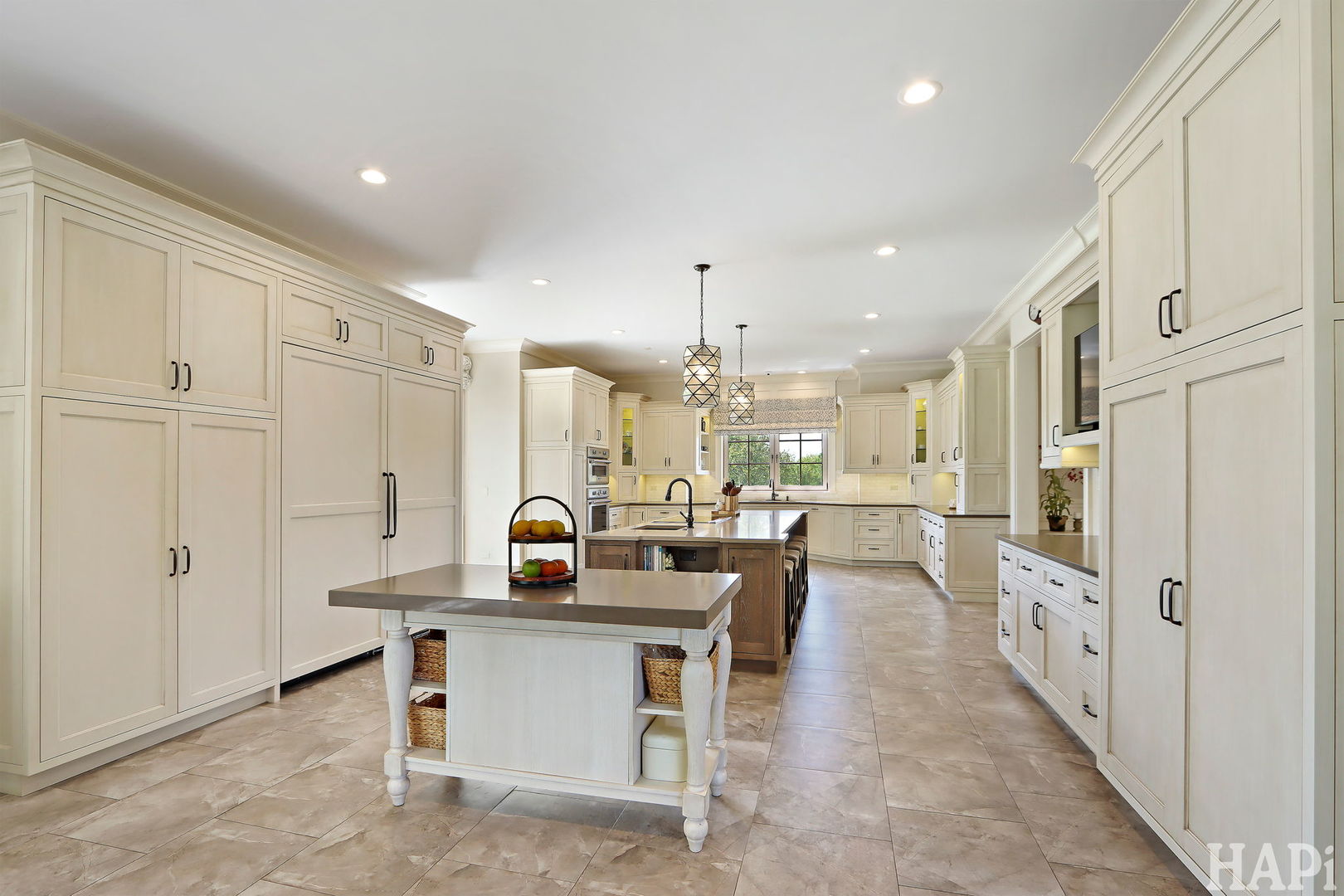 South Barrington, Illinois, 60010, United States, 5 Bedrooms Bedrooms, ,6 BathroomsBathrooms,Residential,For Sale,1947968