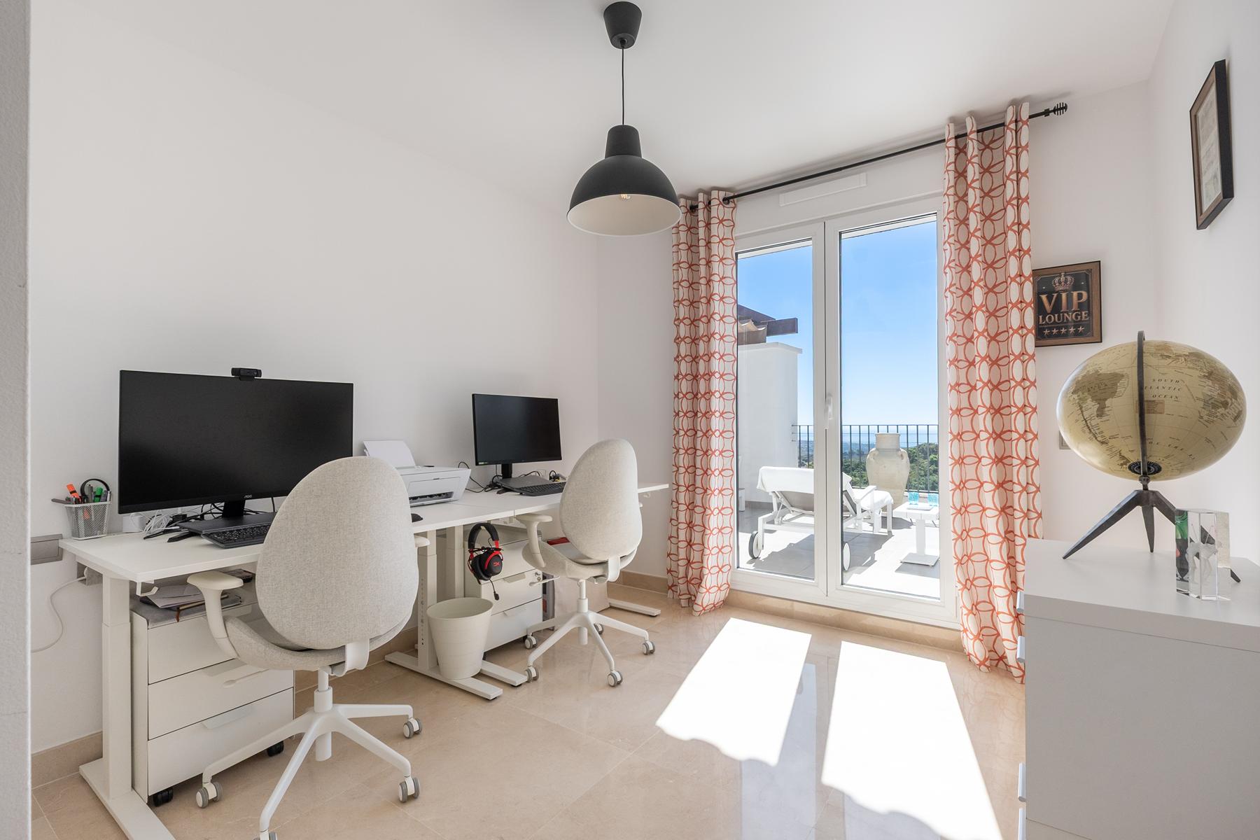  Renovated sea-view penthouse with expansive terrace in La Mairena, Marbella East - 物件實景