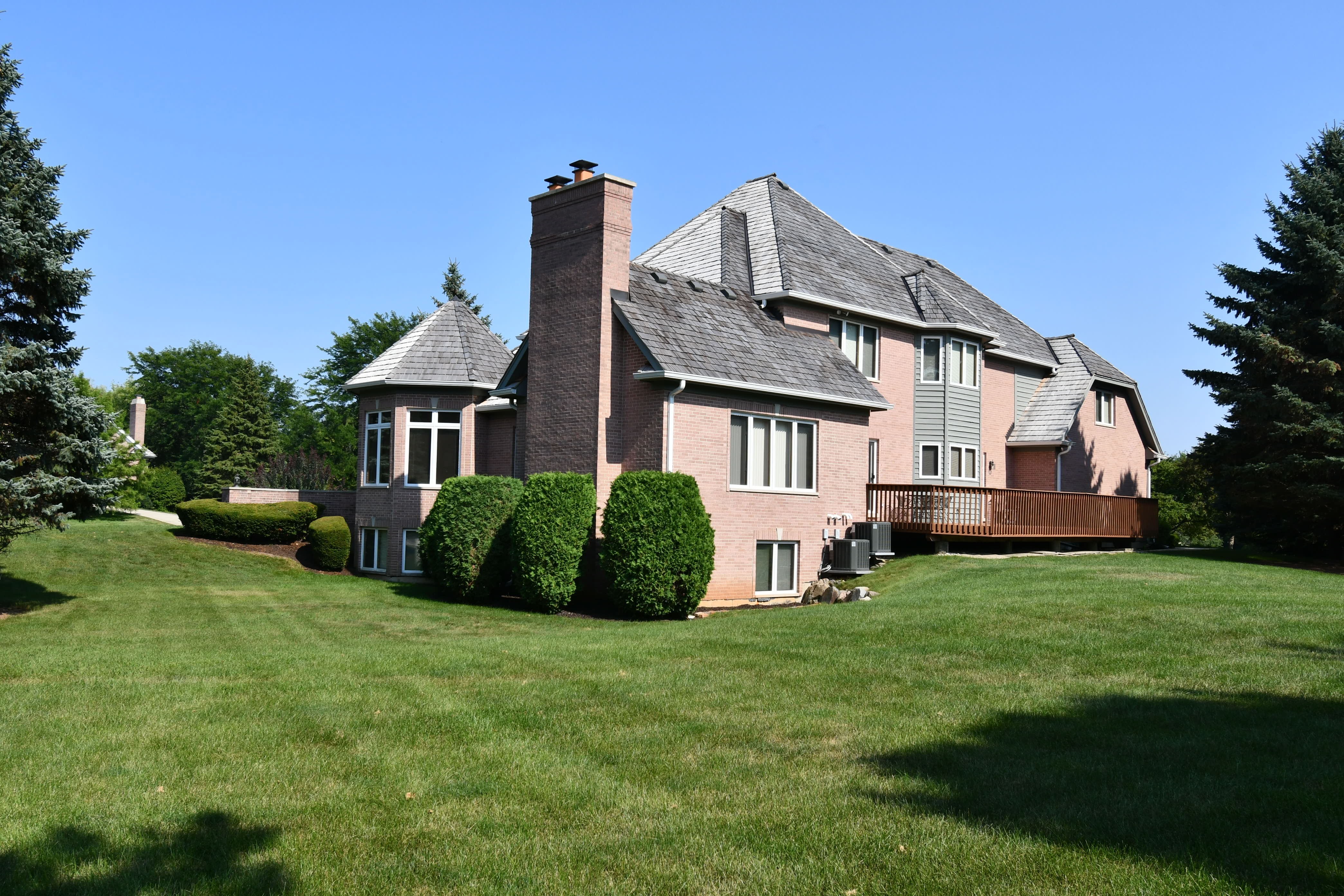 Hawthorn Woods, Illinois, 60047, United States, 4 Bedrooms Bedrooms, ,4 BathroomsBathrooms,Residential,For Sale,1895199