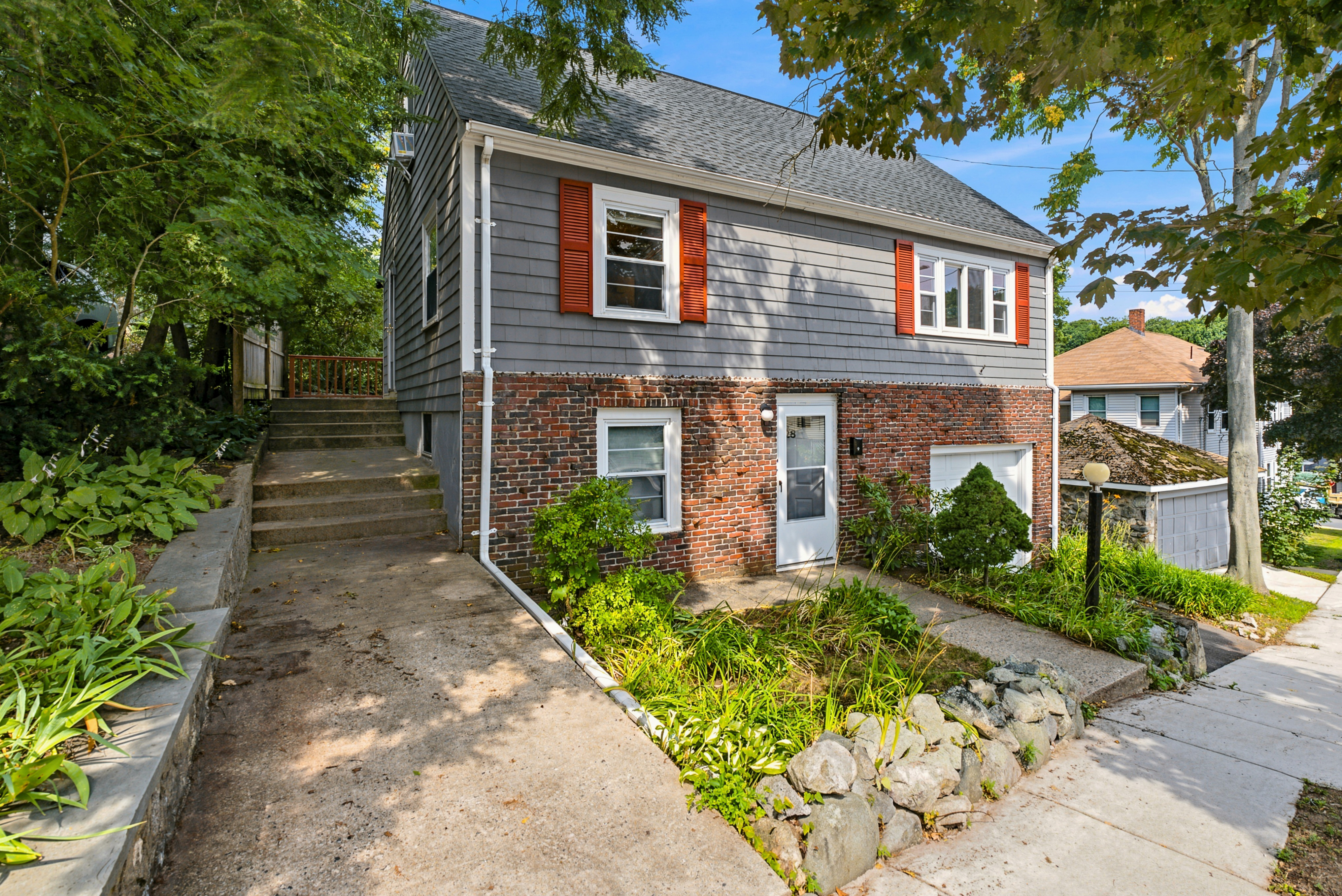  28 Preston St, Malden, MA, 02148 - 物件實景