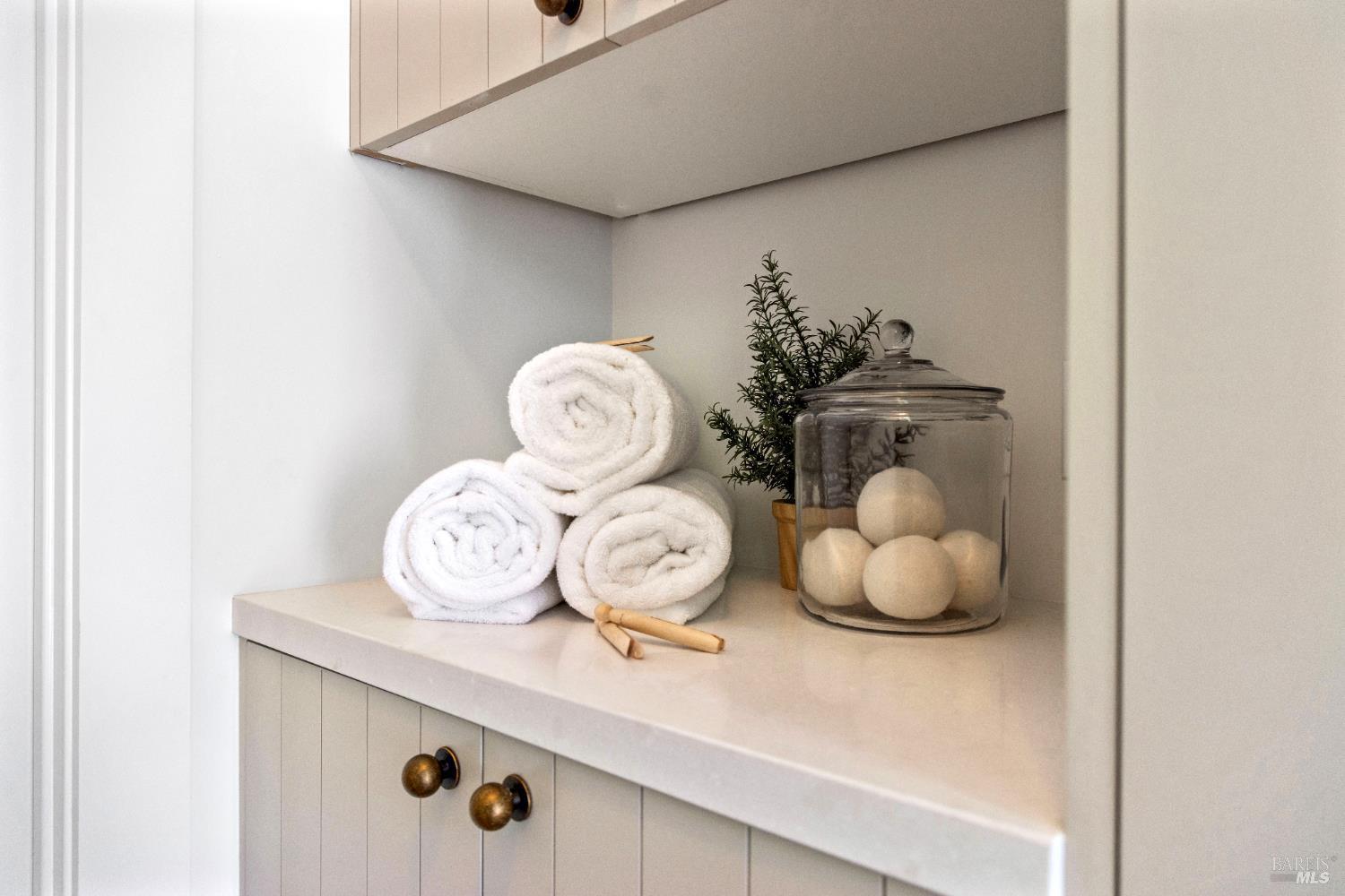 Sonoma, California, 95476, United States, 3 Bedrooms Bedrooms, ,3 BathroomsBathrooms,Residential,For Sale,1976344