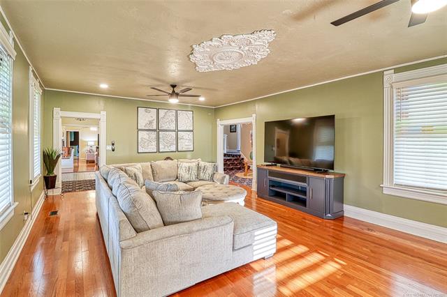 McAlester, Oklahoma, 74501, United States, 4 Bedrooms Bedrooms, ,2 BathroomsBathrooms,Residential,For Sale,1982144