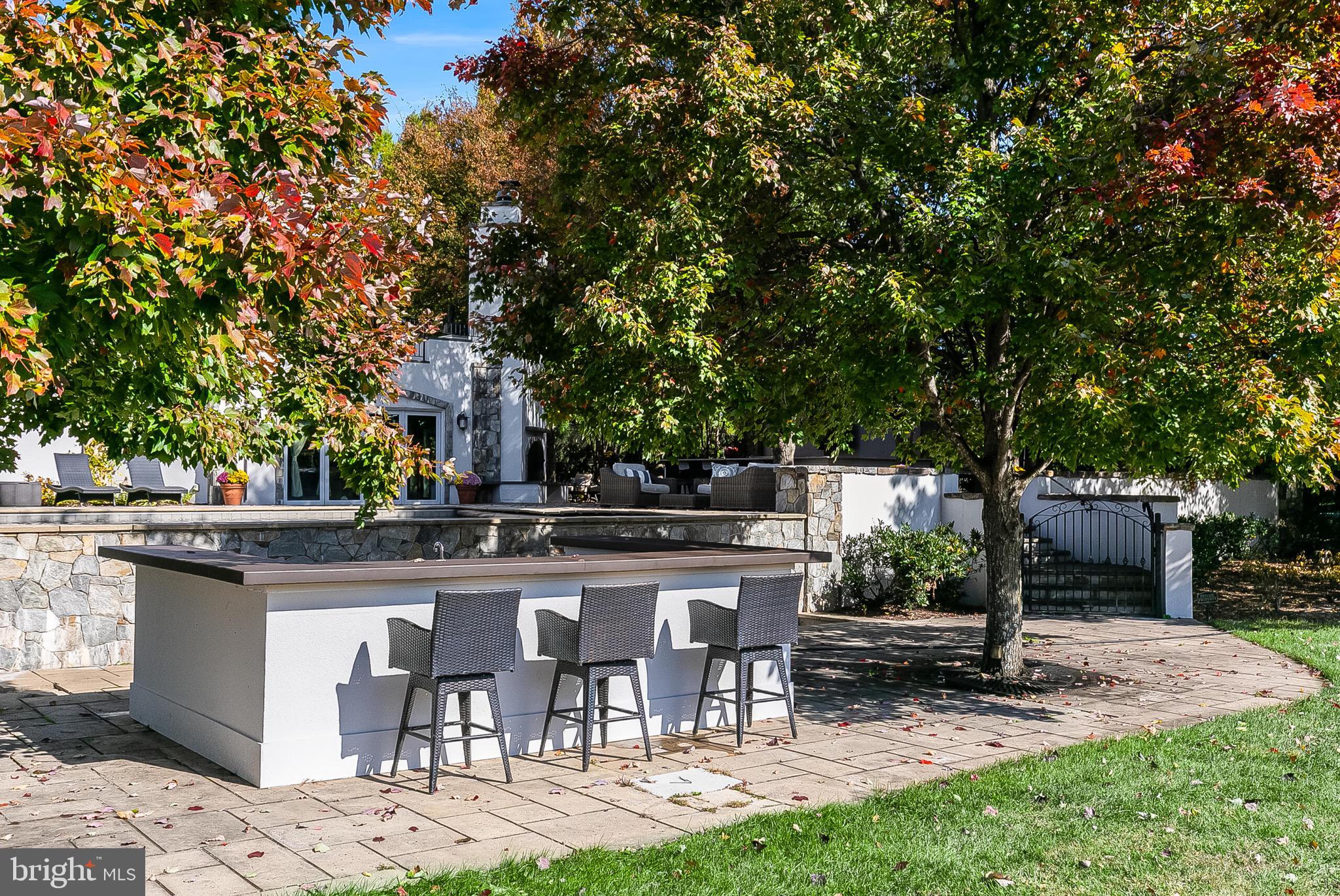 Aldie, Virginia, 20105, United States, 5 Bedrooms Bedrooms, ,7 BathroomsBathrooms,Residential,For Sale,1980828