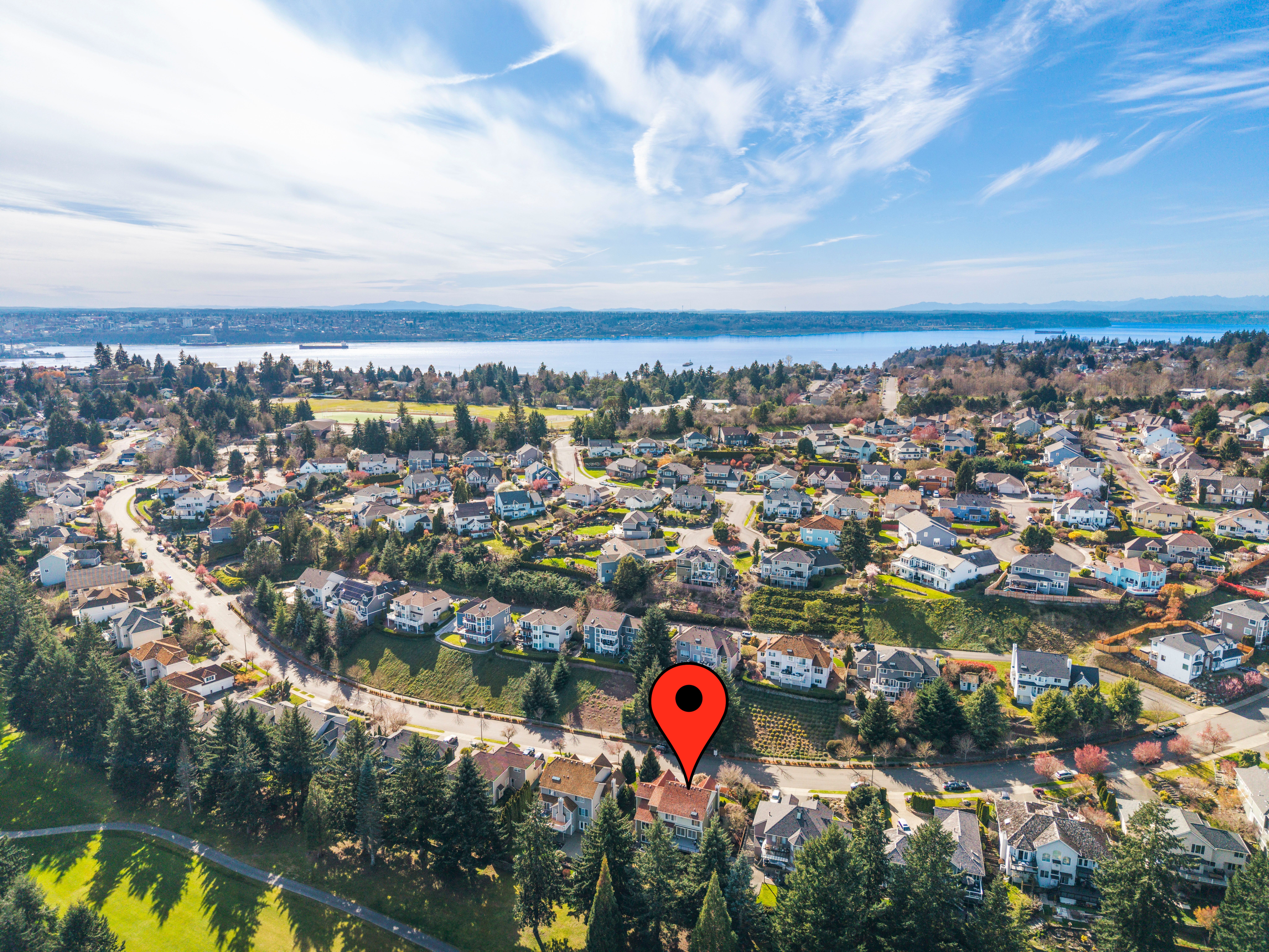  4423 Country Club Dr NE, Tacoma, WA 98422 - 物件實景