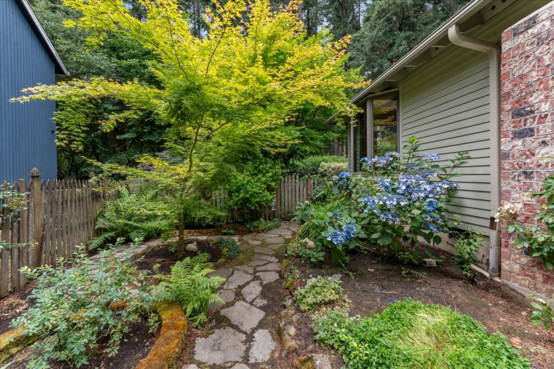  5725 SW CALUSA LOOP Tualatin, OR 97062 - 物件實景