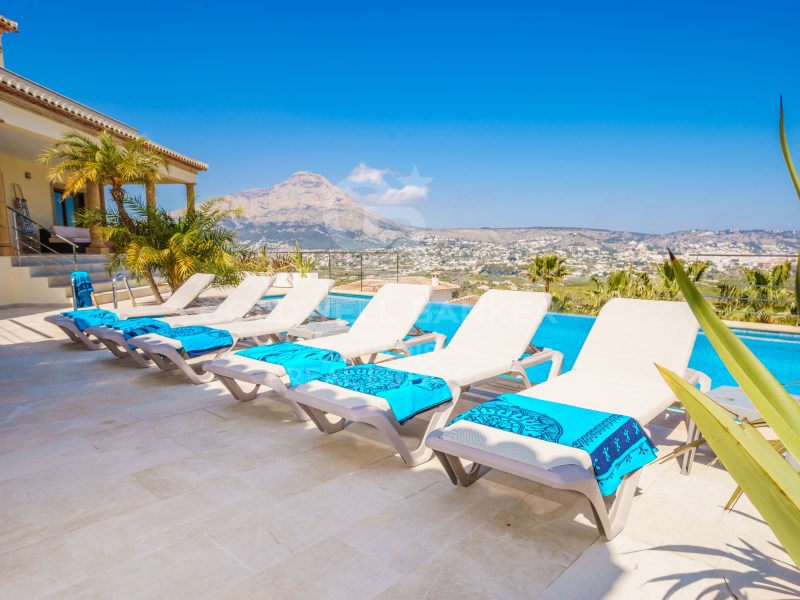 Alicante, J?vea / X?bia, Monta?ar-El Arenal Alican, Jávea / Xàbia, Comunidad Valenciana, ES, 4 Bedrooms Bedrooms, ,4 BathroomsBathrooms,Residential,For Sale,Alicante, J?vea / X?bia, Monta?ar-El Arenal Alican,1511138