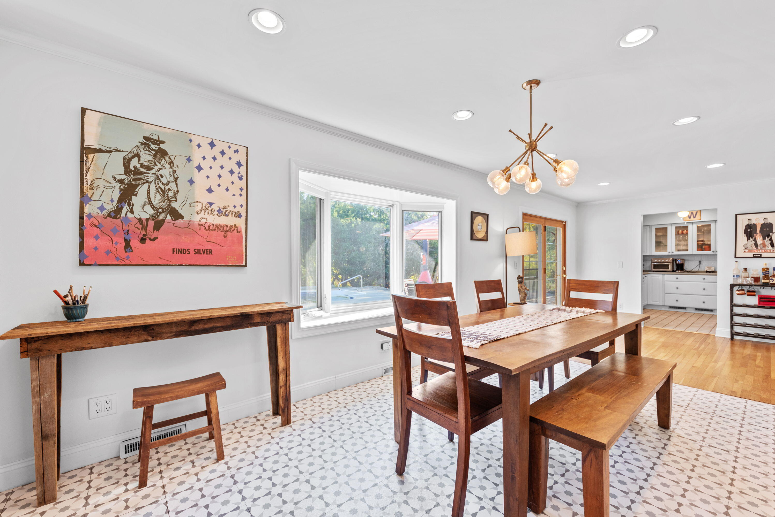 New Buffalo, Michigan, 49117, United States, 3 Bedrooms Bedrooms, ,4 BathroomsBathrooms,Residential,For Sale,1989318