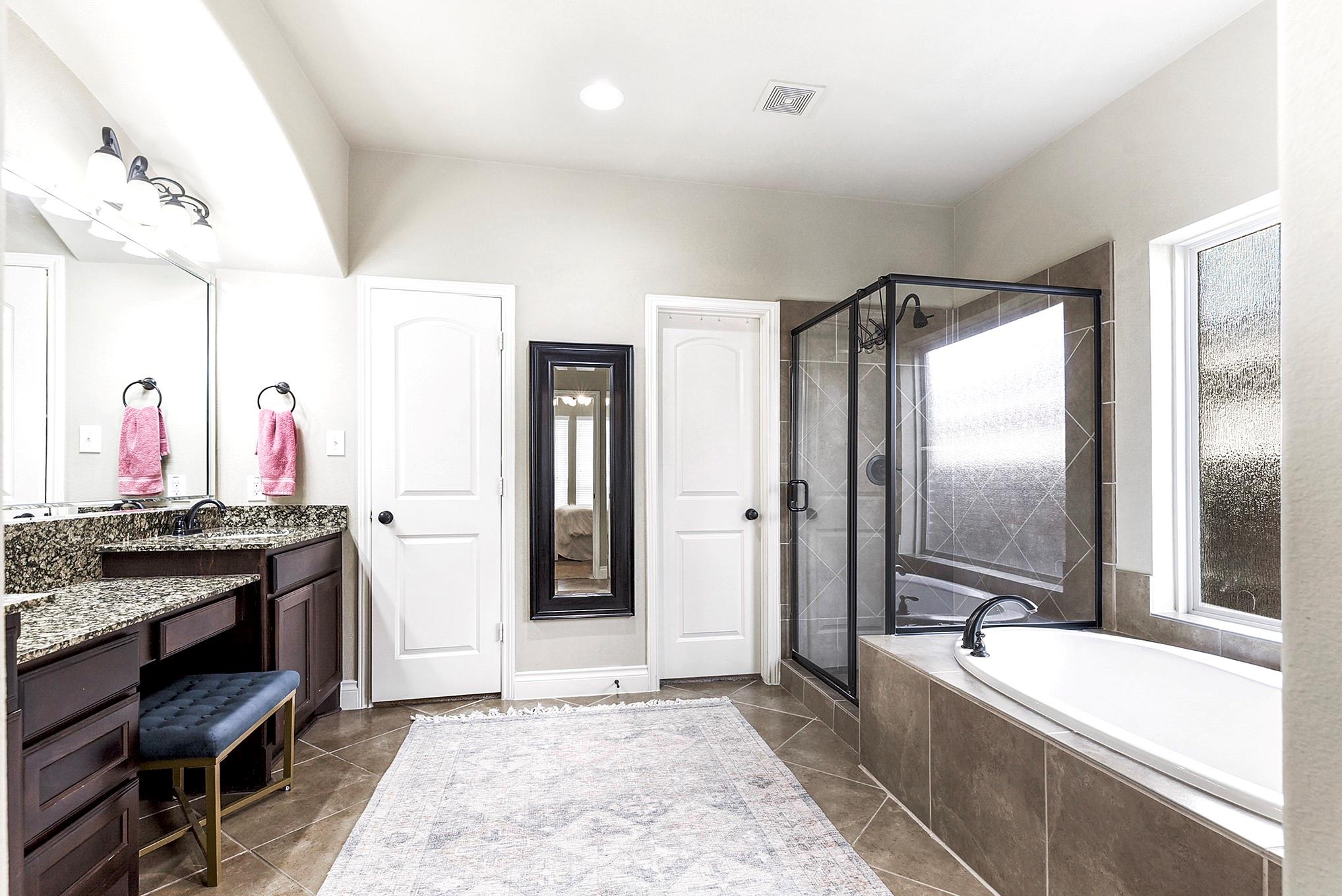 Katy, Texas, 77494, United States, 5 Bedrooms Bedrooms, ,4 BathroomsBathrooms,Residential,For Sale,1921421