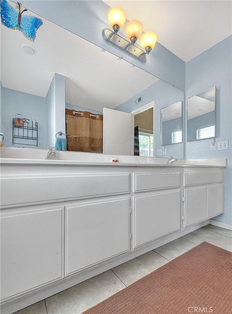 Mentone, California, 92359, United States, 3 Bedrooms Bedrooms, ,2 BathroomsBathrooms,Residential,For Sale,1923053