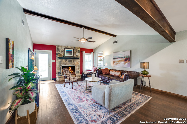 Helotes, Texas, 78023, United States, 2 Bedrooms Bedrooms, ,2 BathroomsBathrooms,Residential,For Sale,1997075