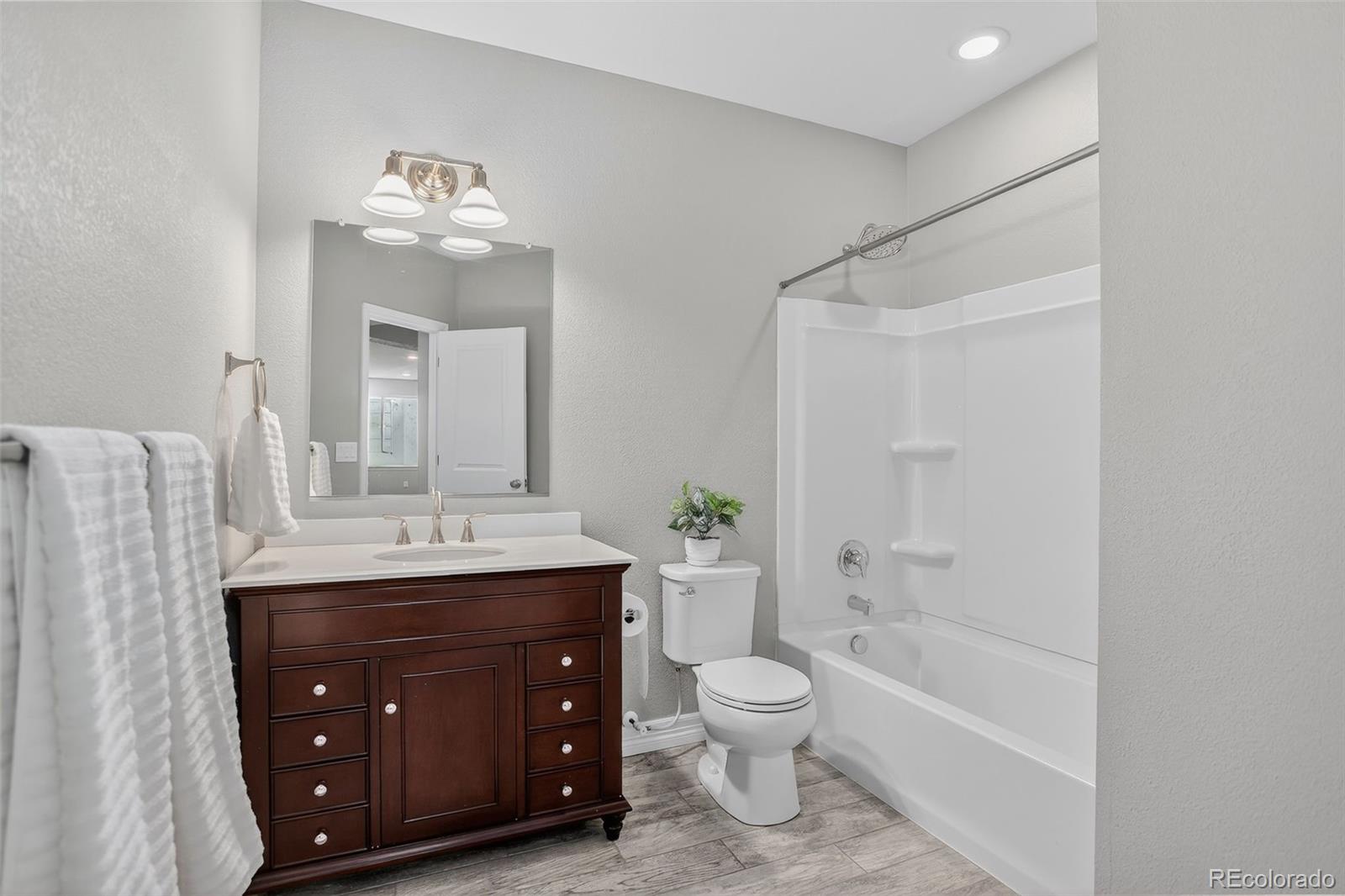 Thornton, Colorado, 80602, United States, 5 Bedrooms Bedrooms, ,3 BathroomsBathrooms,Residential,For Sale,1988172