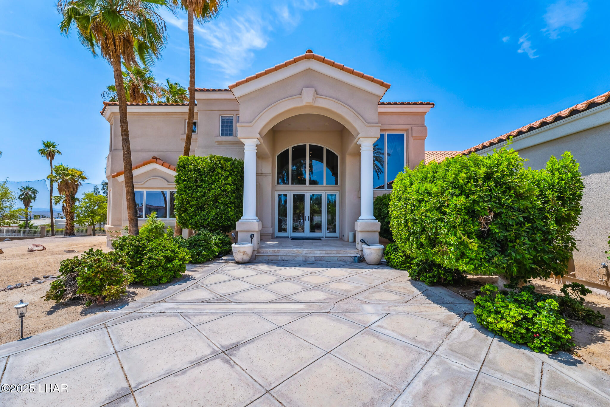 Lake Havasu City, Arizona, 86406, United States, 4 Bedrooms Bedrooms, ,2 BathroomsBathrooms,Residential,For Sale,1901337