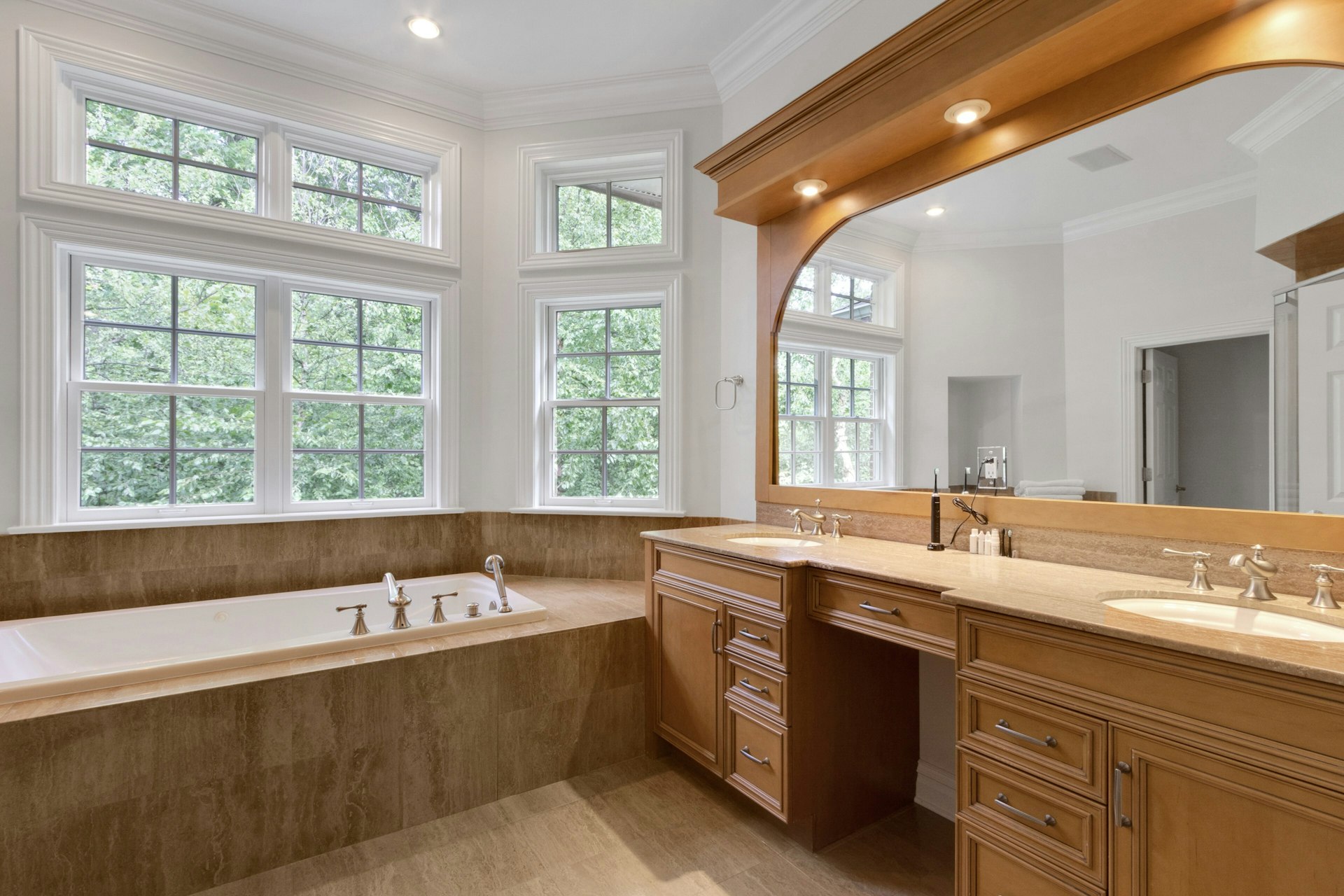  704 Heights Lane, Tenafly, NJ, 07670 - 物件實景
