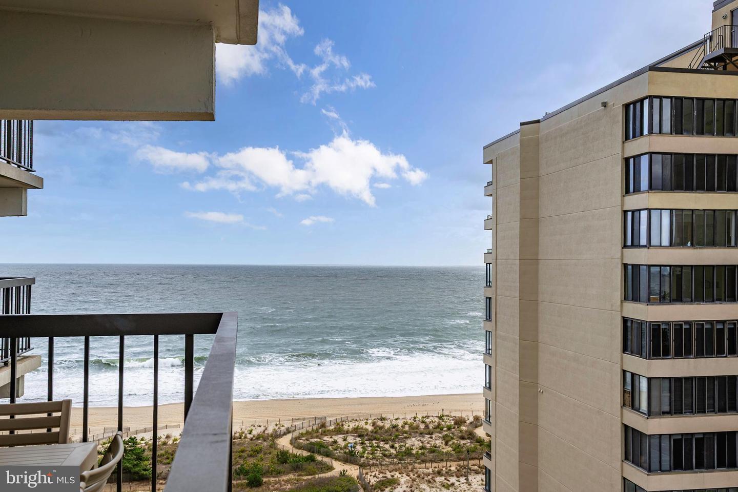 Ocean City, Maryland, 21842, United States, 2 Bedrooms Bedrooms, ,2 BathroomsBathrooms,Residential,For Sale,1956111