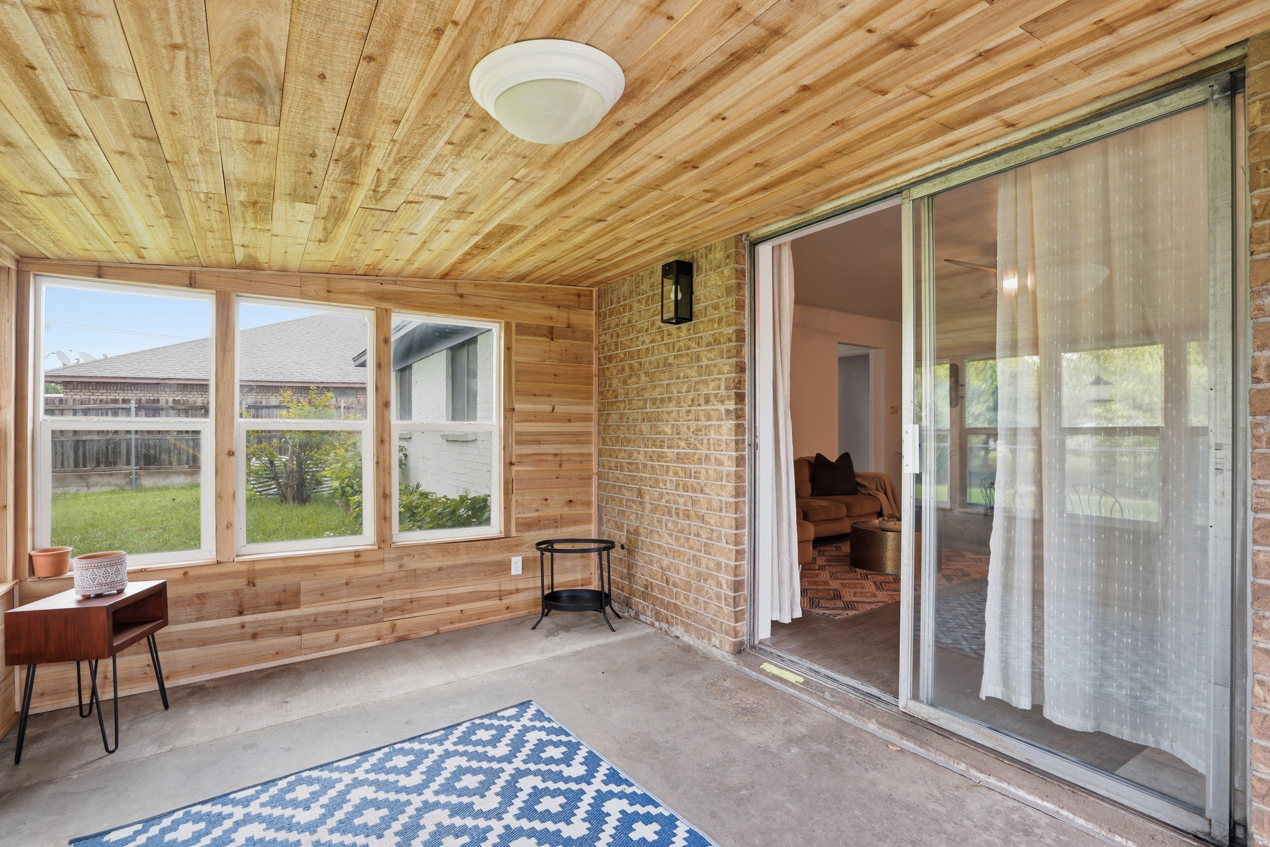  1015 Keller Avenue, Benbrook, TX, 76126 - 物件實景