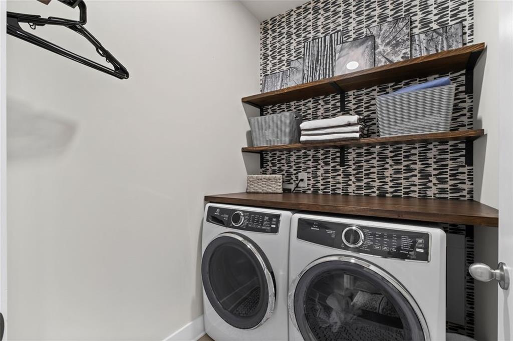 Cumming, Georgia, 30041, United States, 3 Bedrooms Bedrooms, ,4 BathroomsBathrooms,Residential,For Sale,1991085