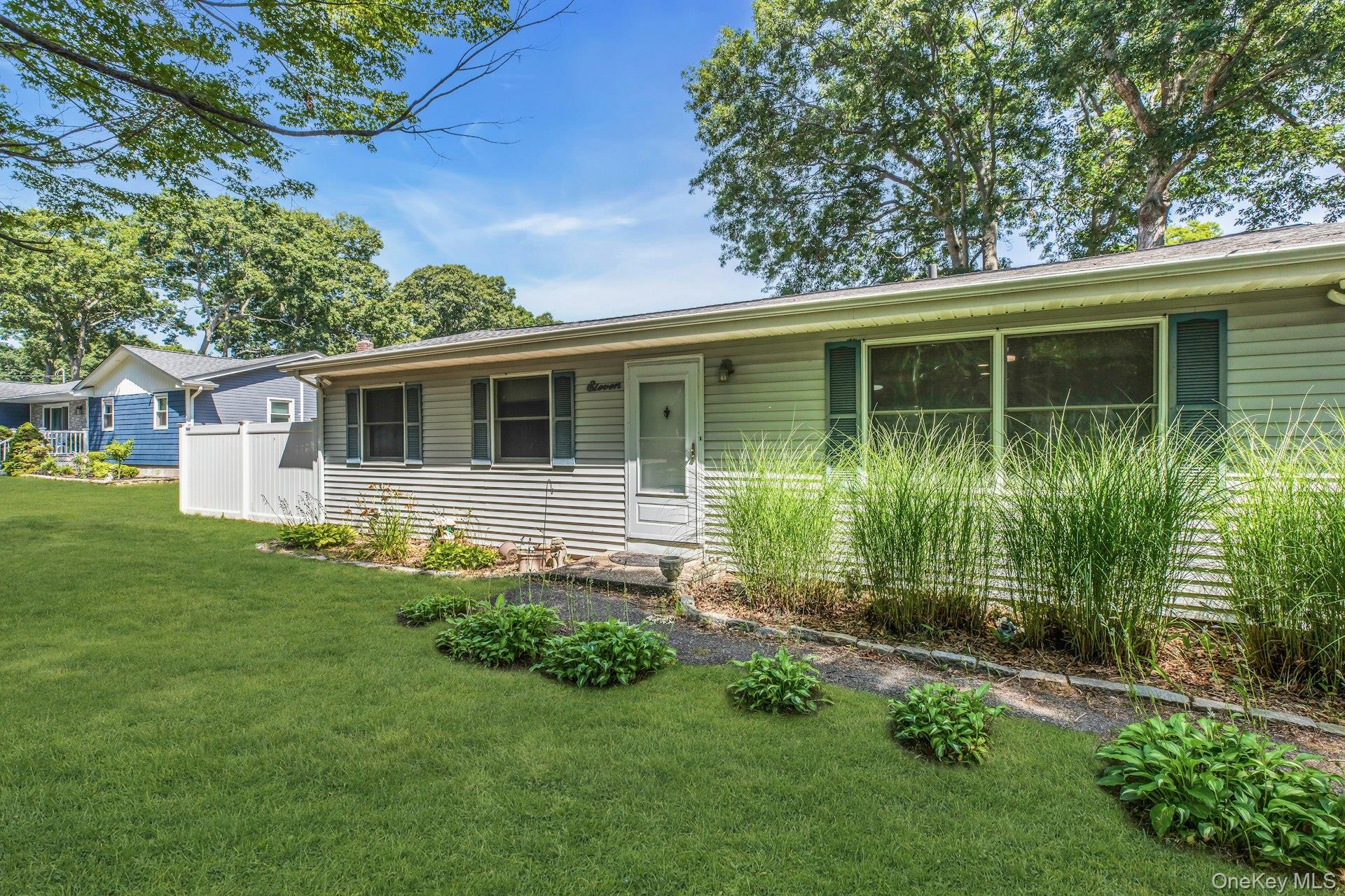  11 Wood Avenue, Shirley, NY, 11967 - 物件實景