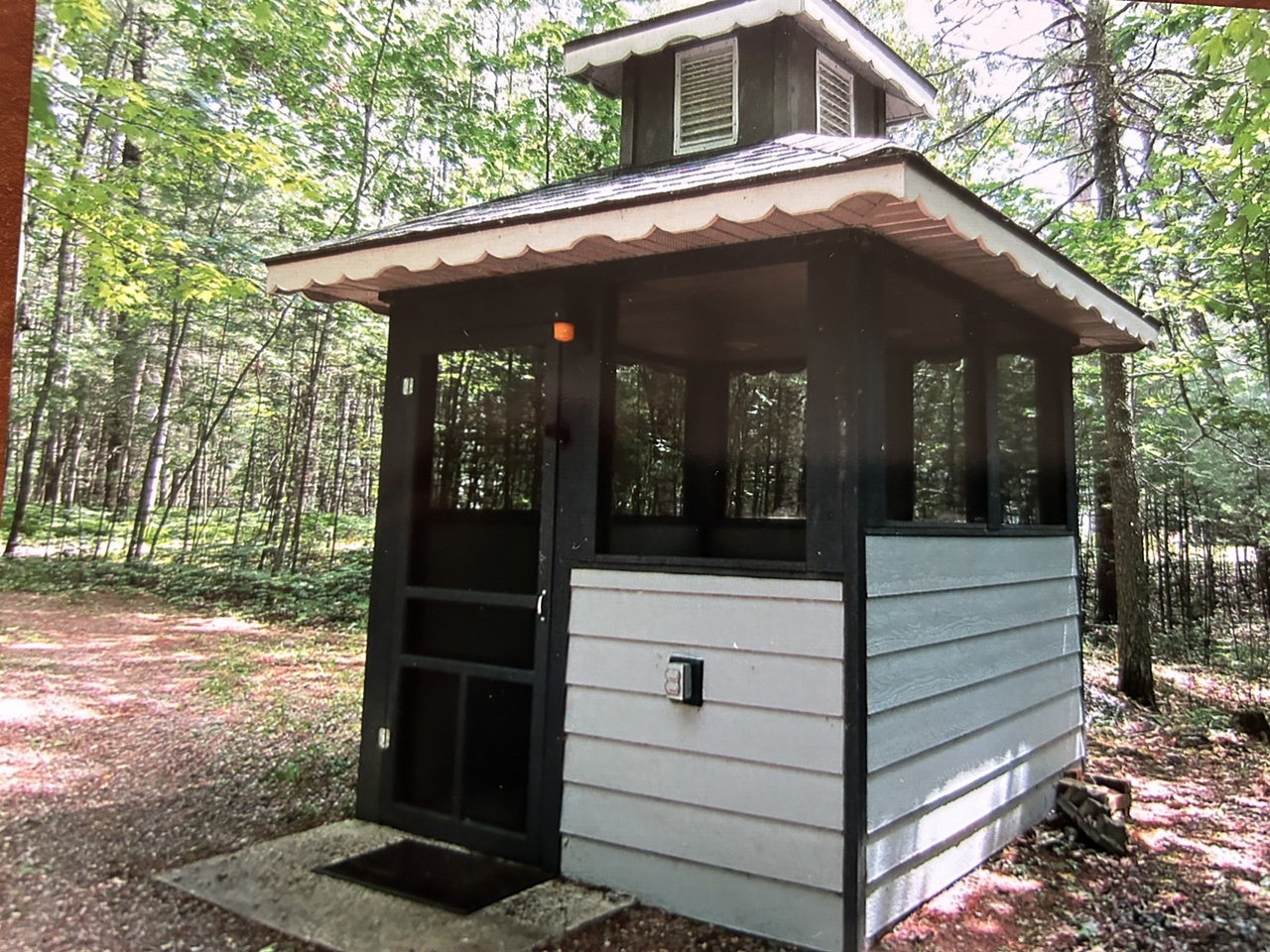 Manitowish Waters, Wisconsin, 54545, United States, 3 Bedrooms Bedrooms, ,4 BathroomsBathrooms,Residential,For Sale,1823646