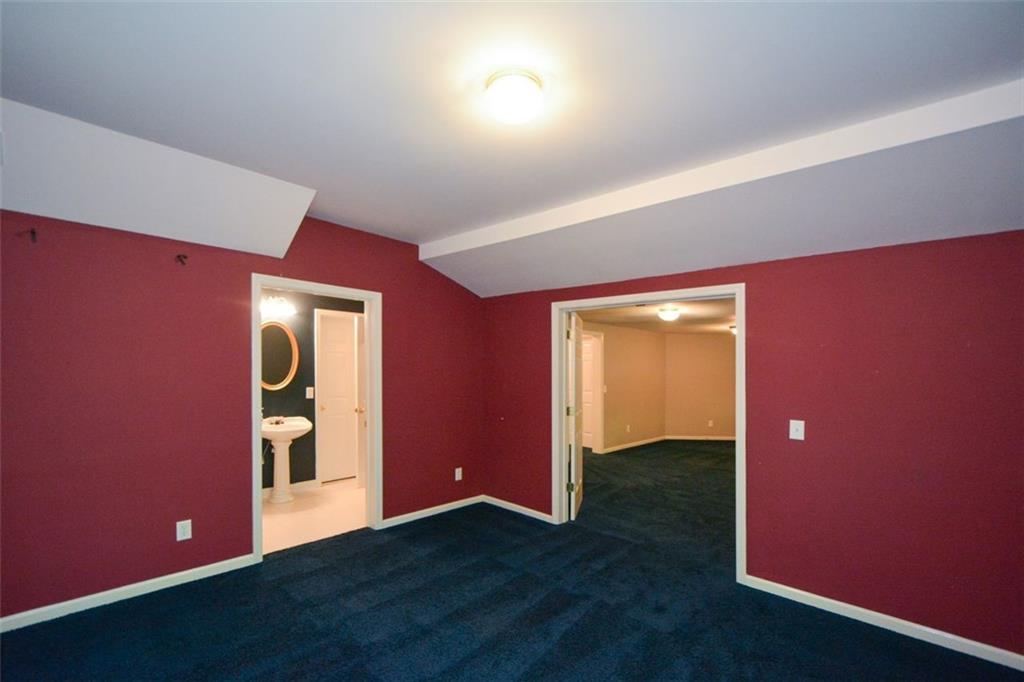 Alpharetta, Georgia, 30022, United States, 5 Bedrooms Bedrooms, ,5 BathroomsBathrooms,Residential,For Sale,2002154